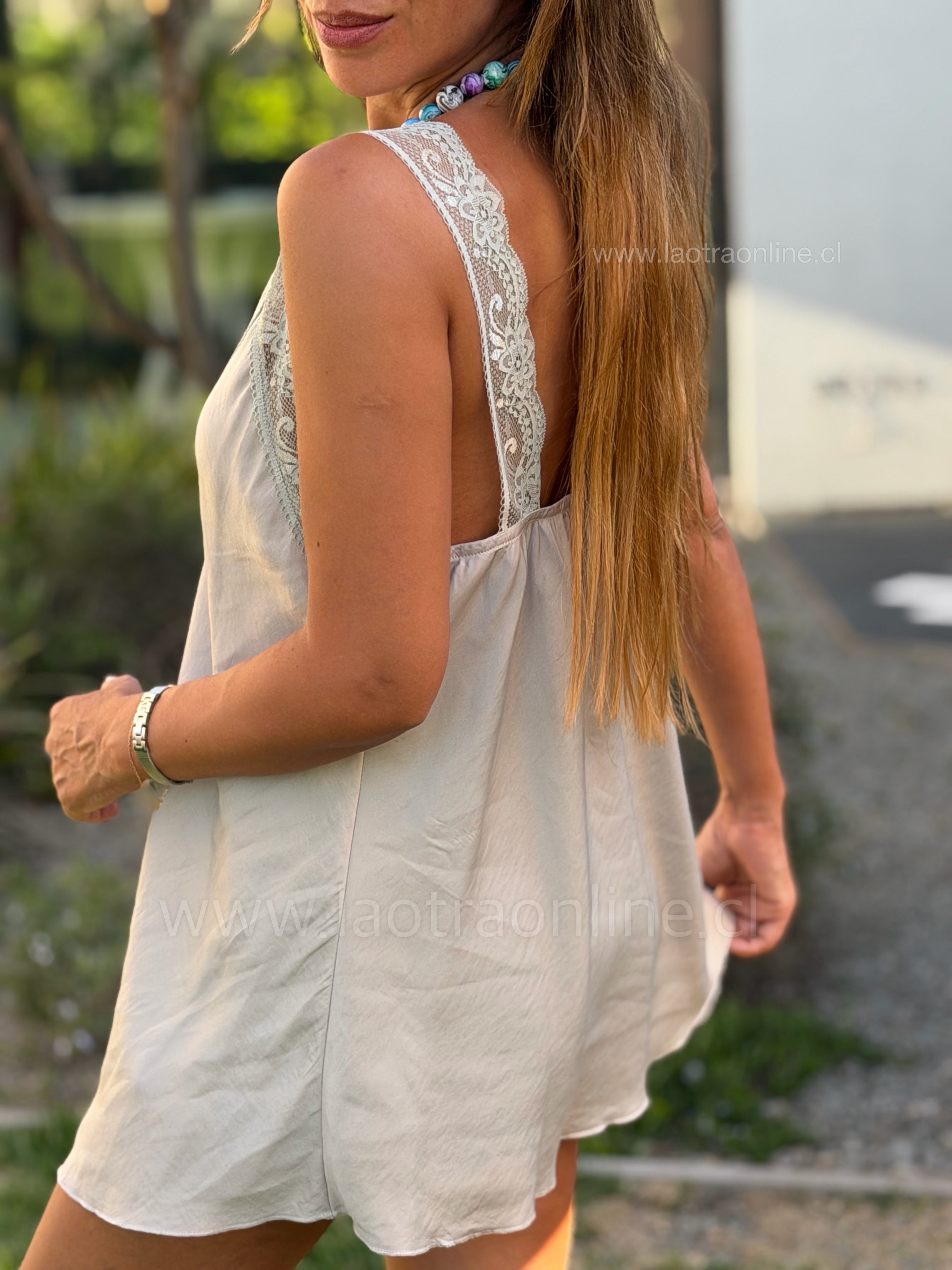Polera/Lencero Delicia gris