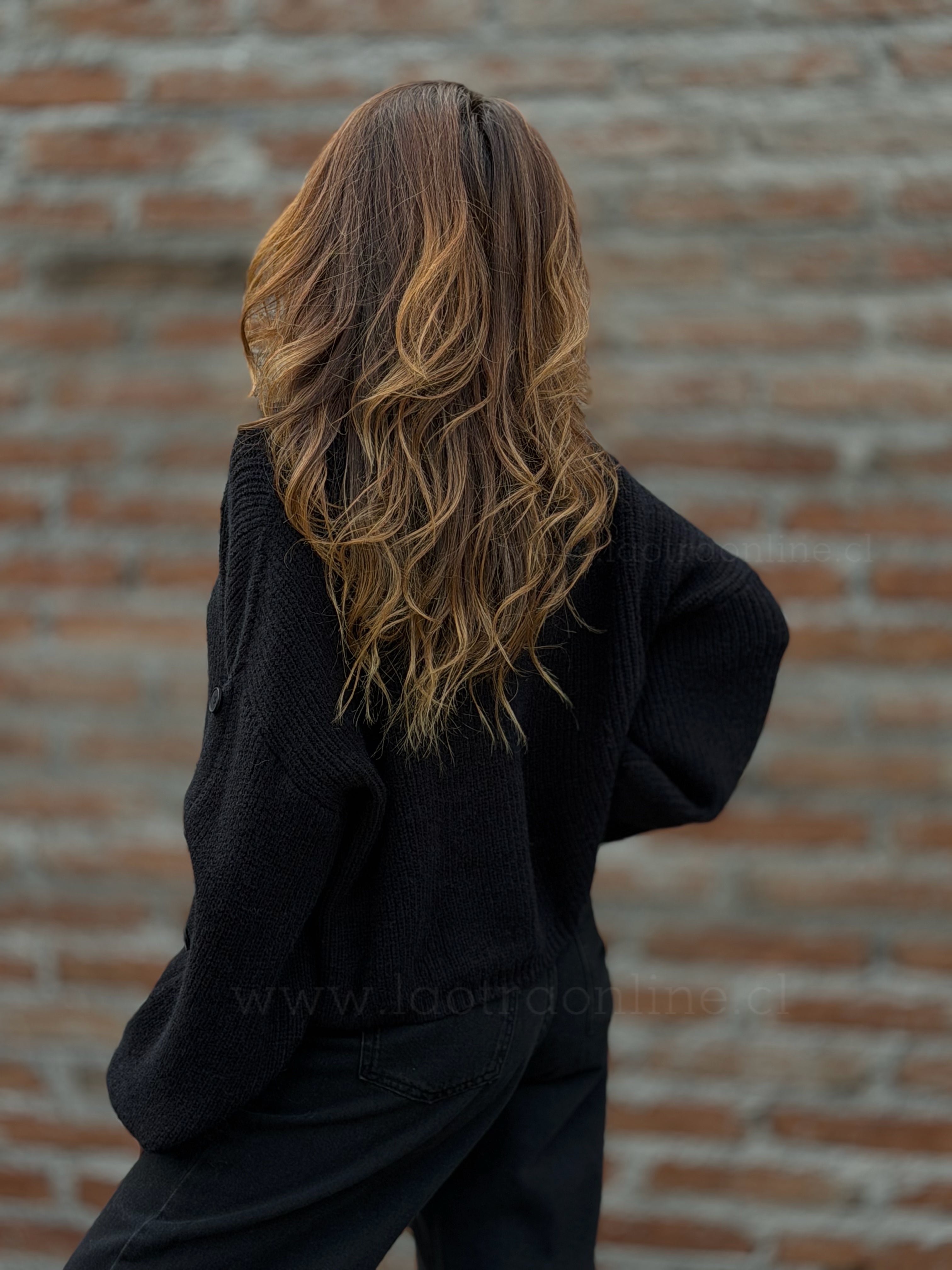 Sweater Manga botón negro