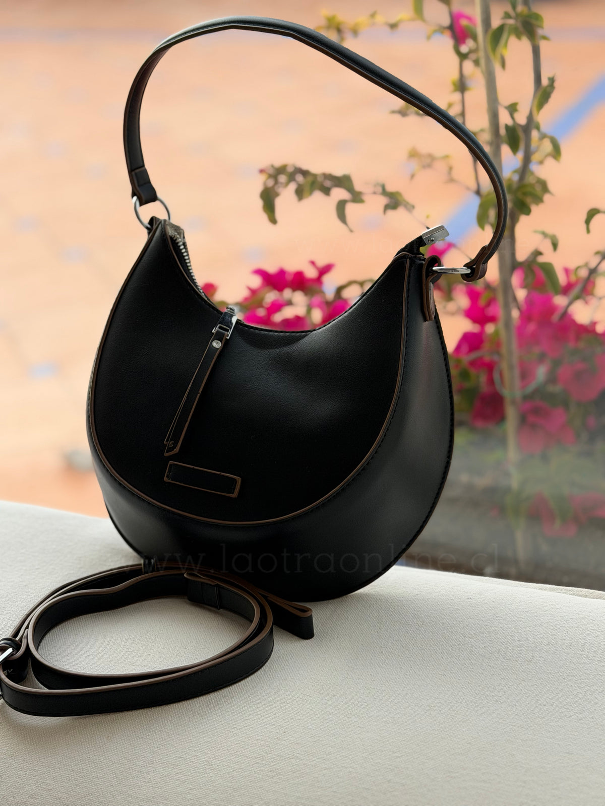 Bandolera negro desgaste marrón