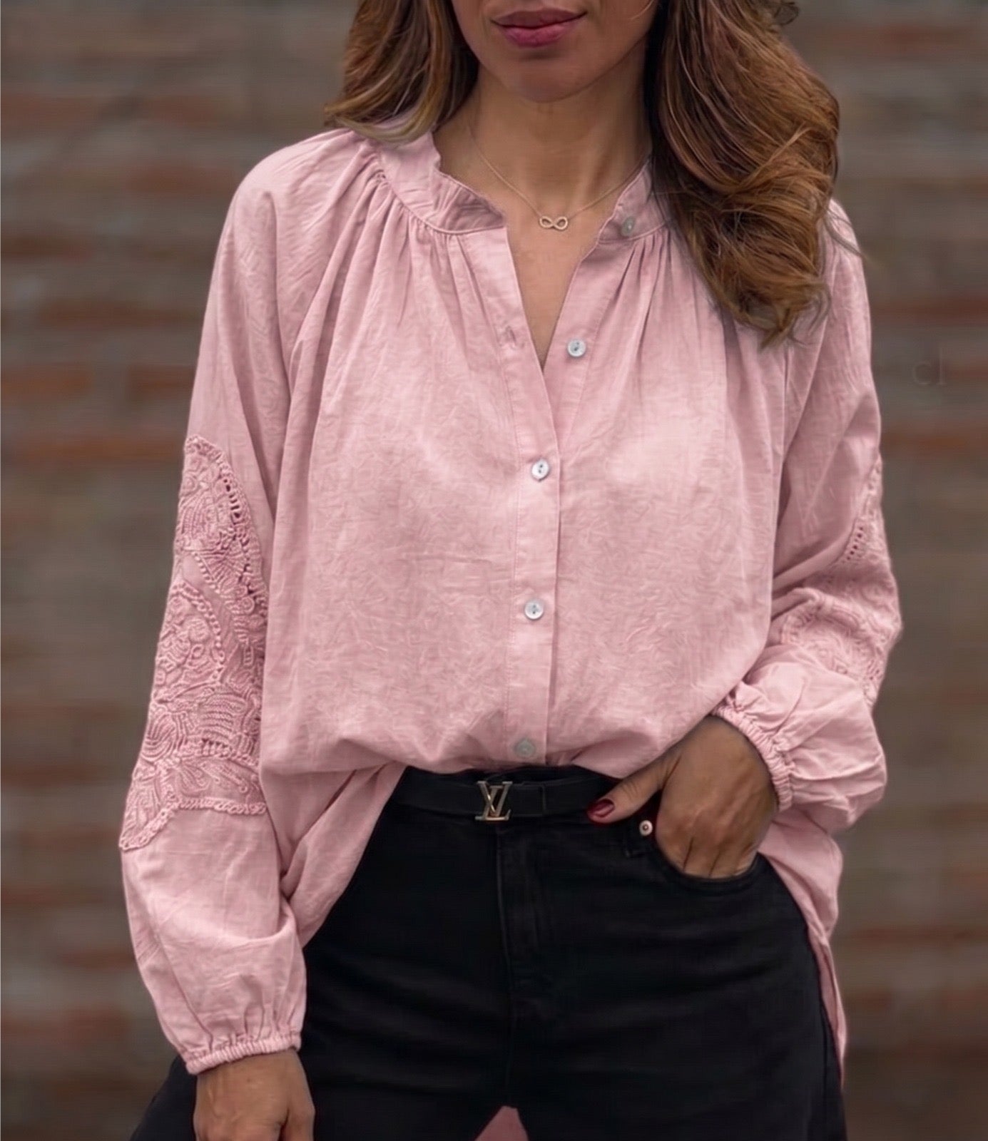 Blusa manga bordado rosa