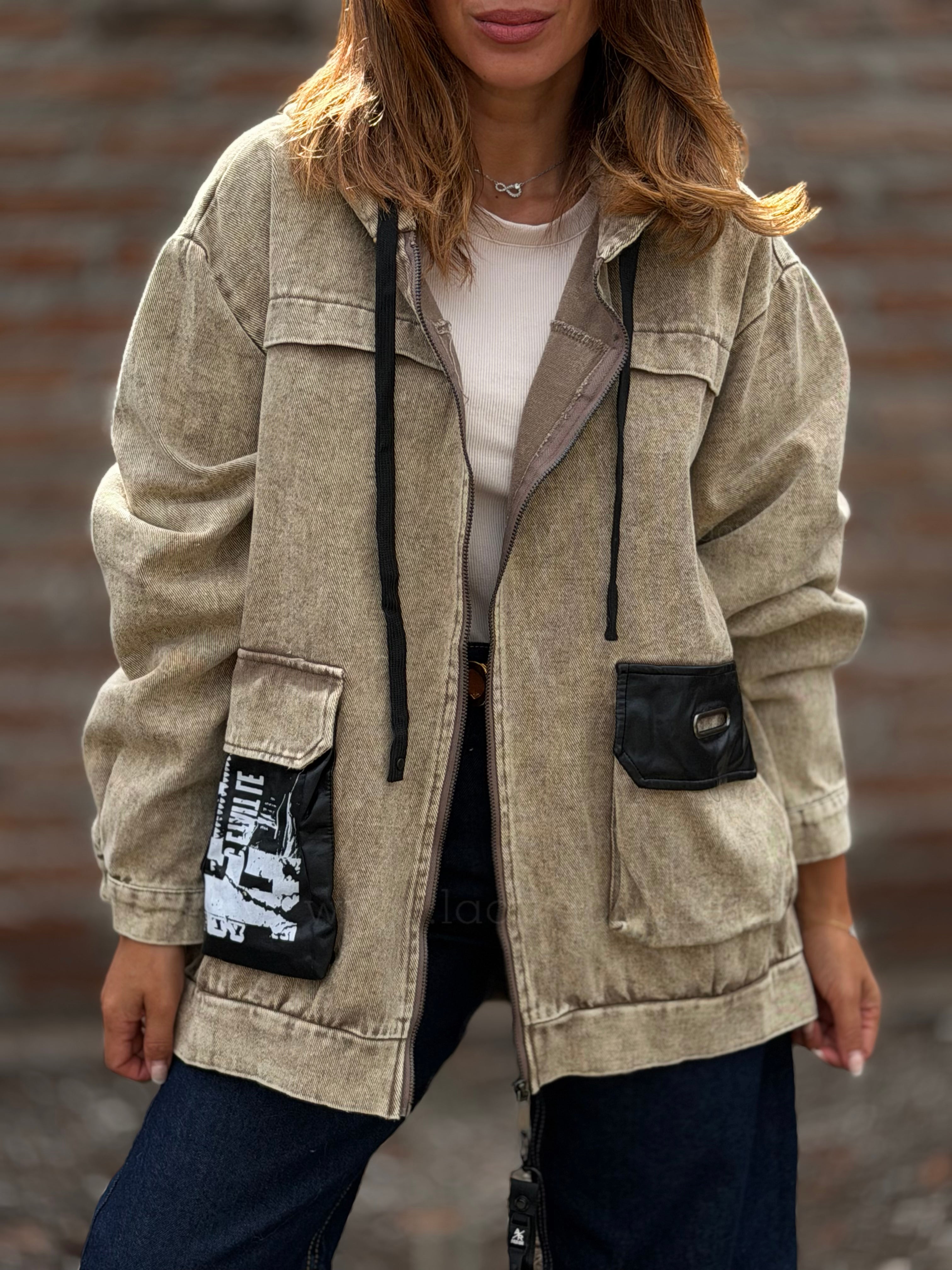 Chaqueta jeans capucha Camel