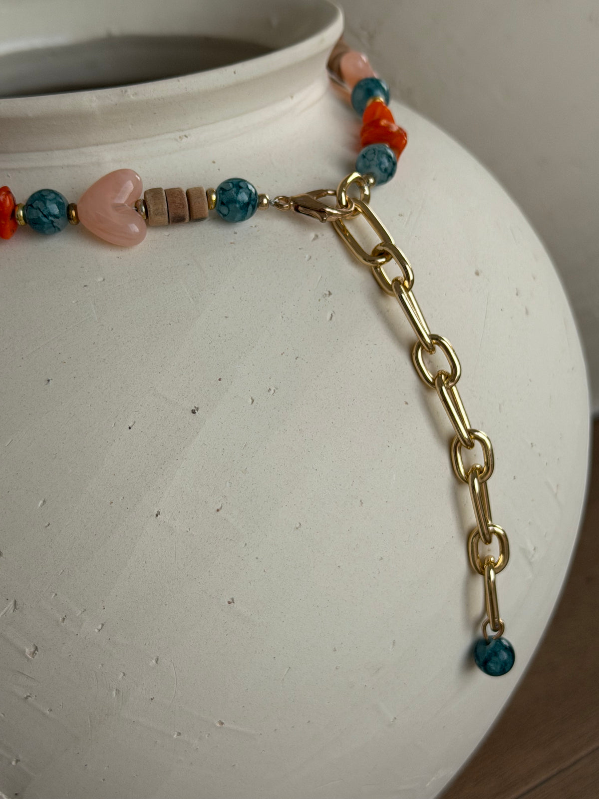 Collar resina La Otra Tienda Love