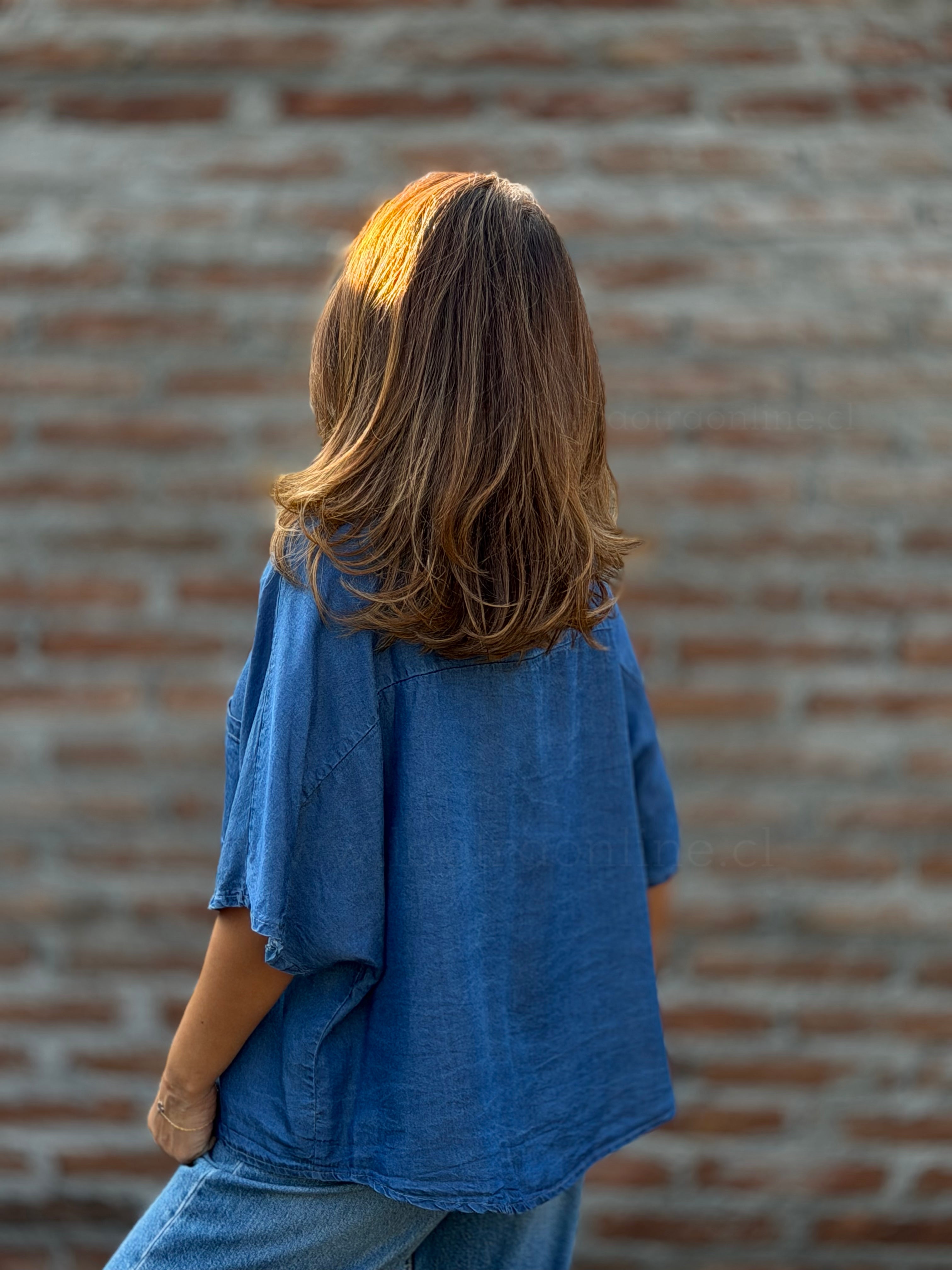 Polera/Blusa Río azul medio