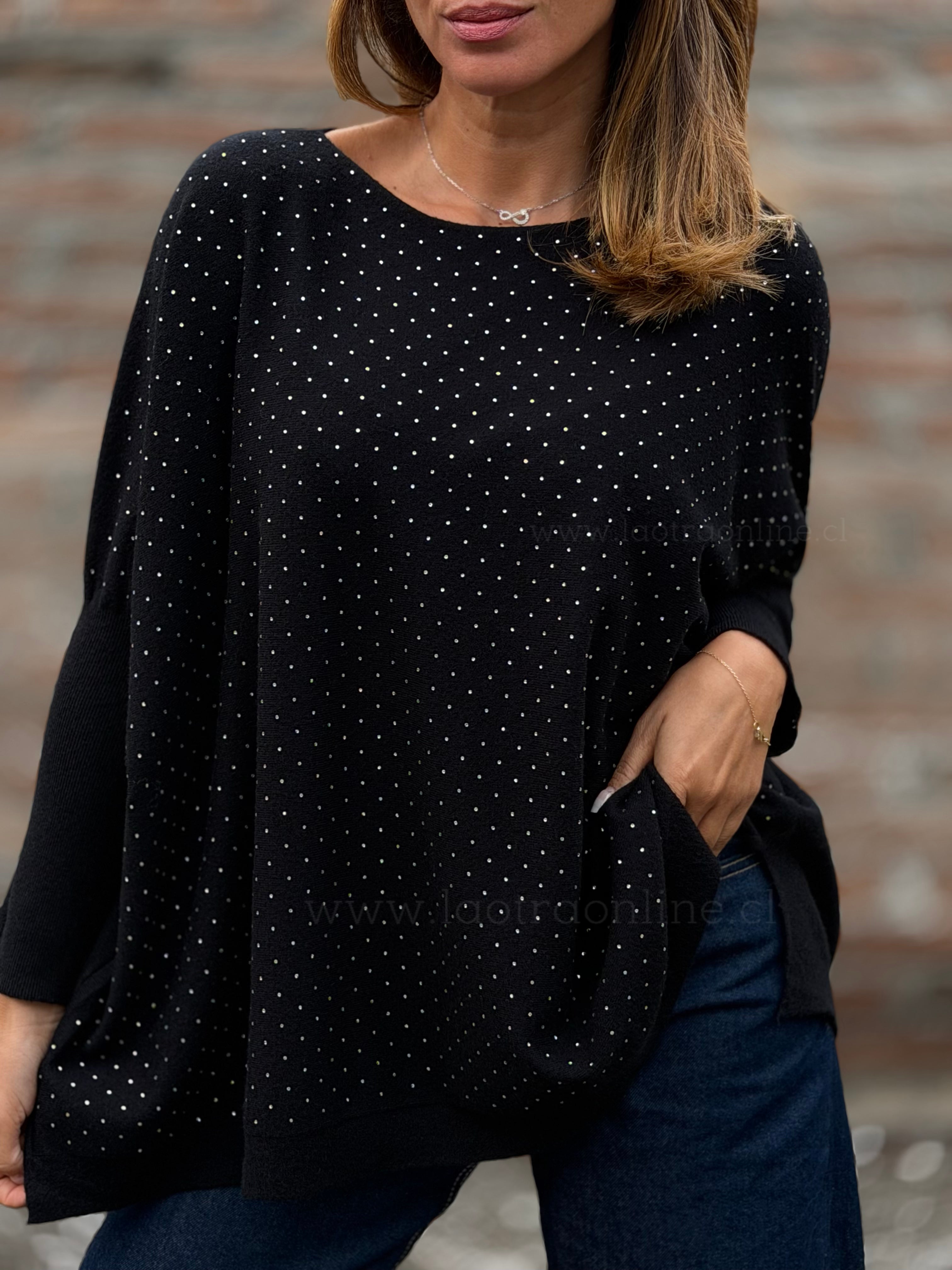 Sweater tachitas negro