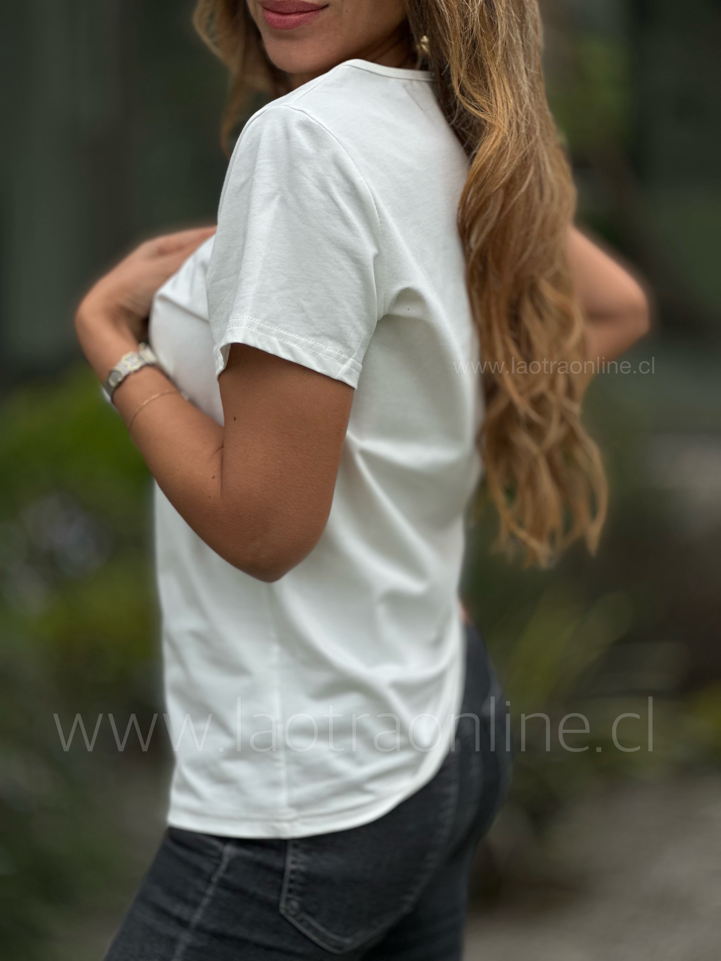 Polera cuello cuadrado blanco