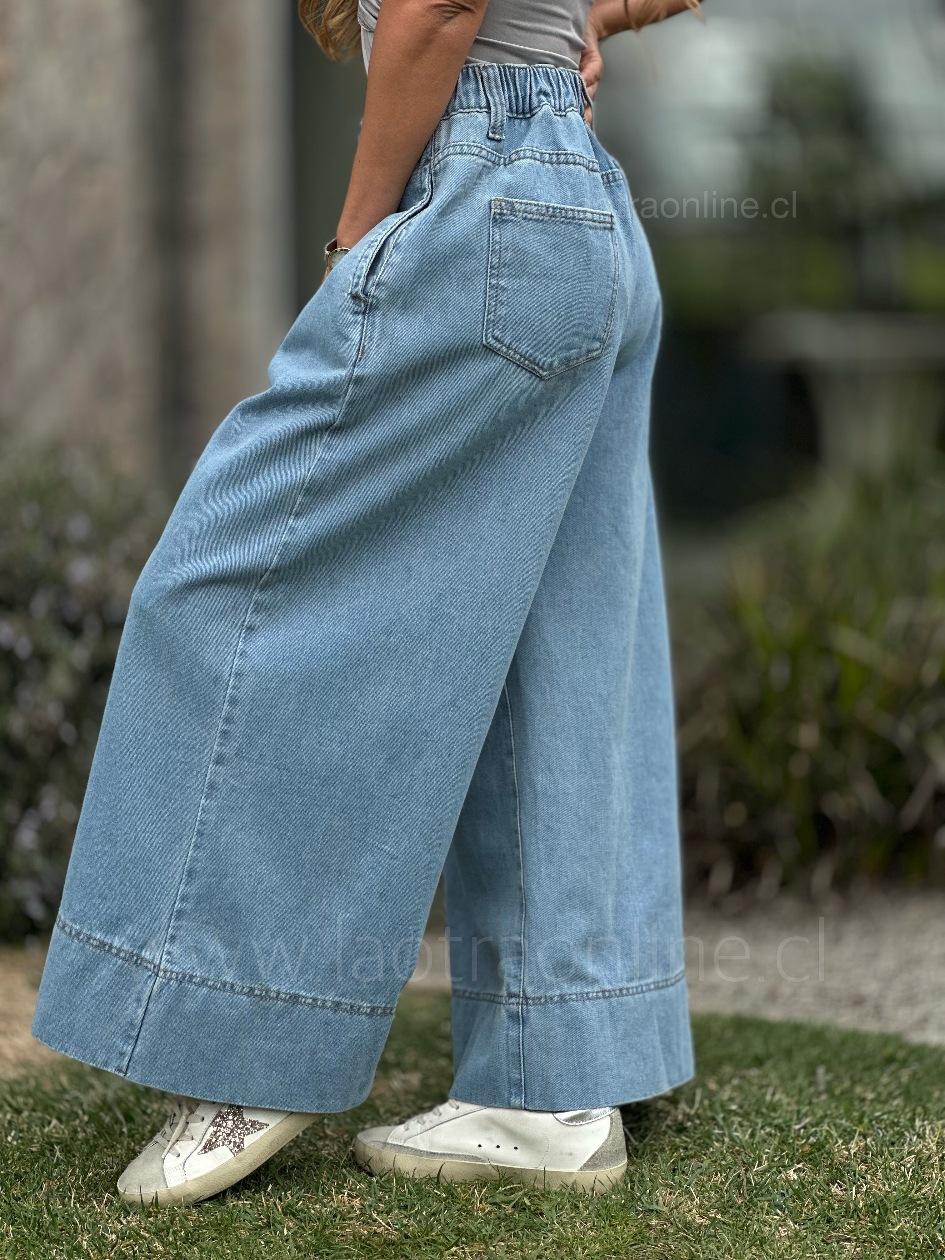 Jeans culotte celeste