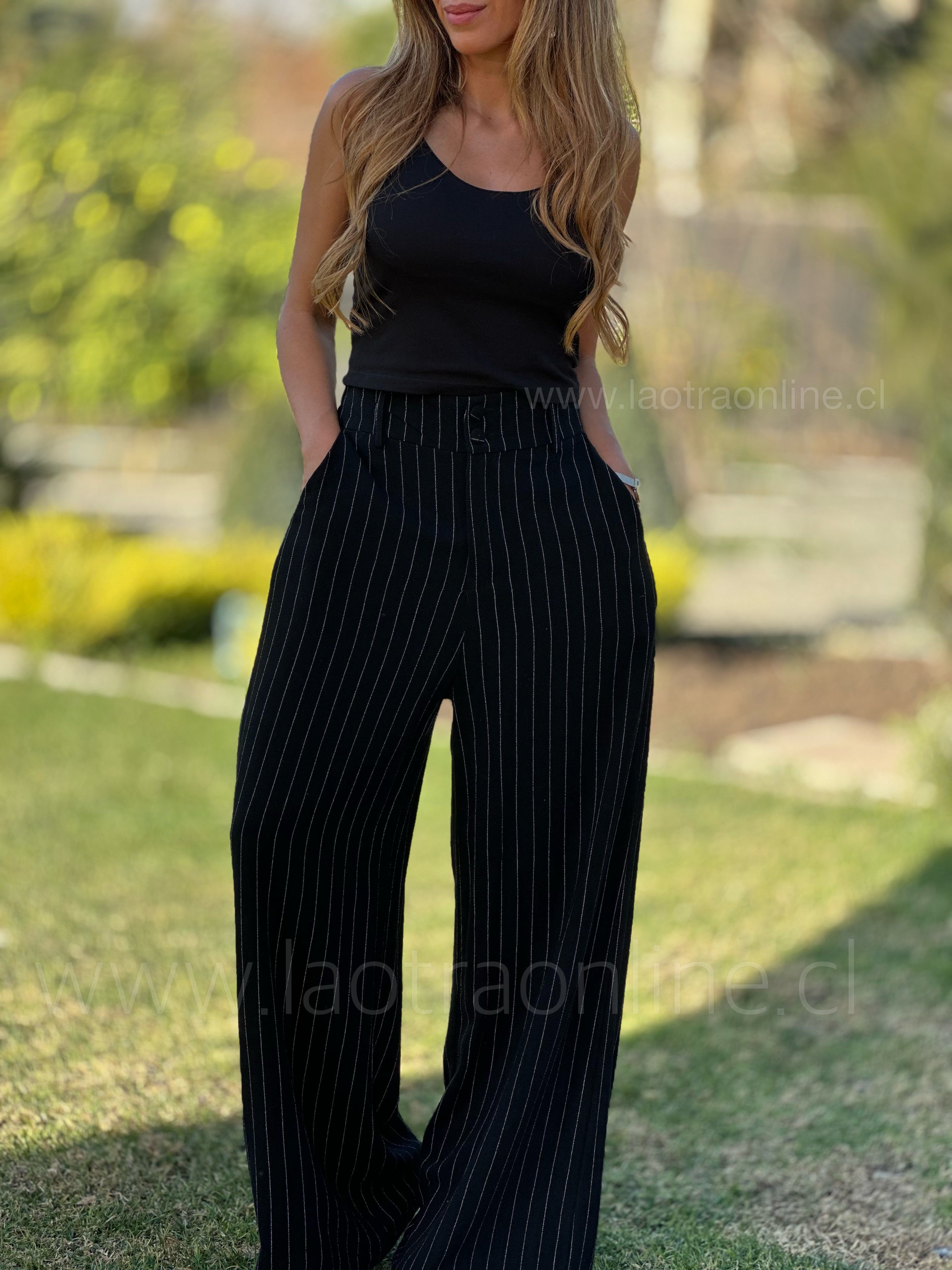 Pantalón lino líneas negro
