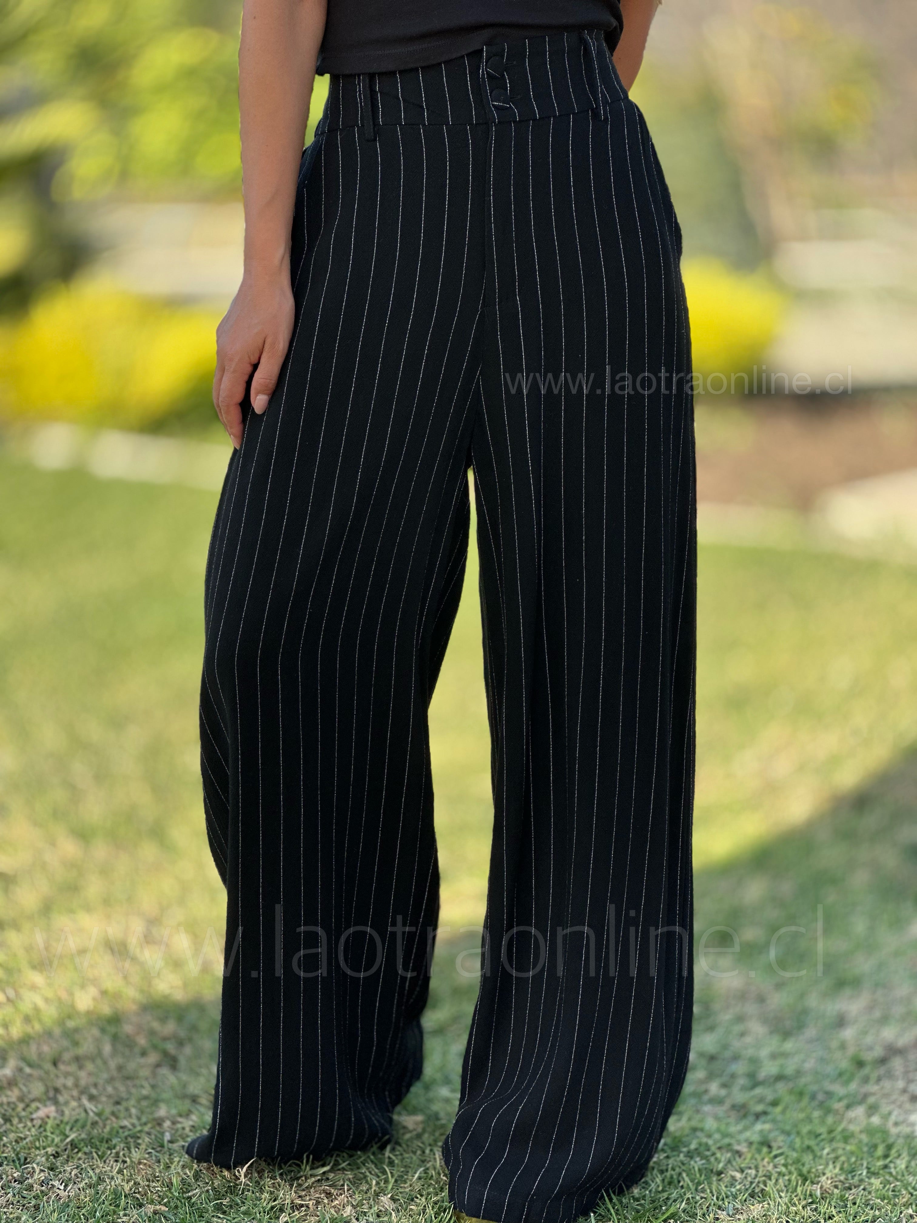 Pantalón lino líneas negro