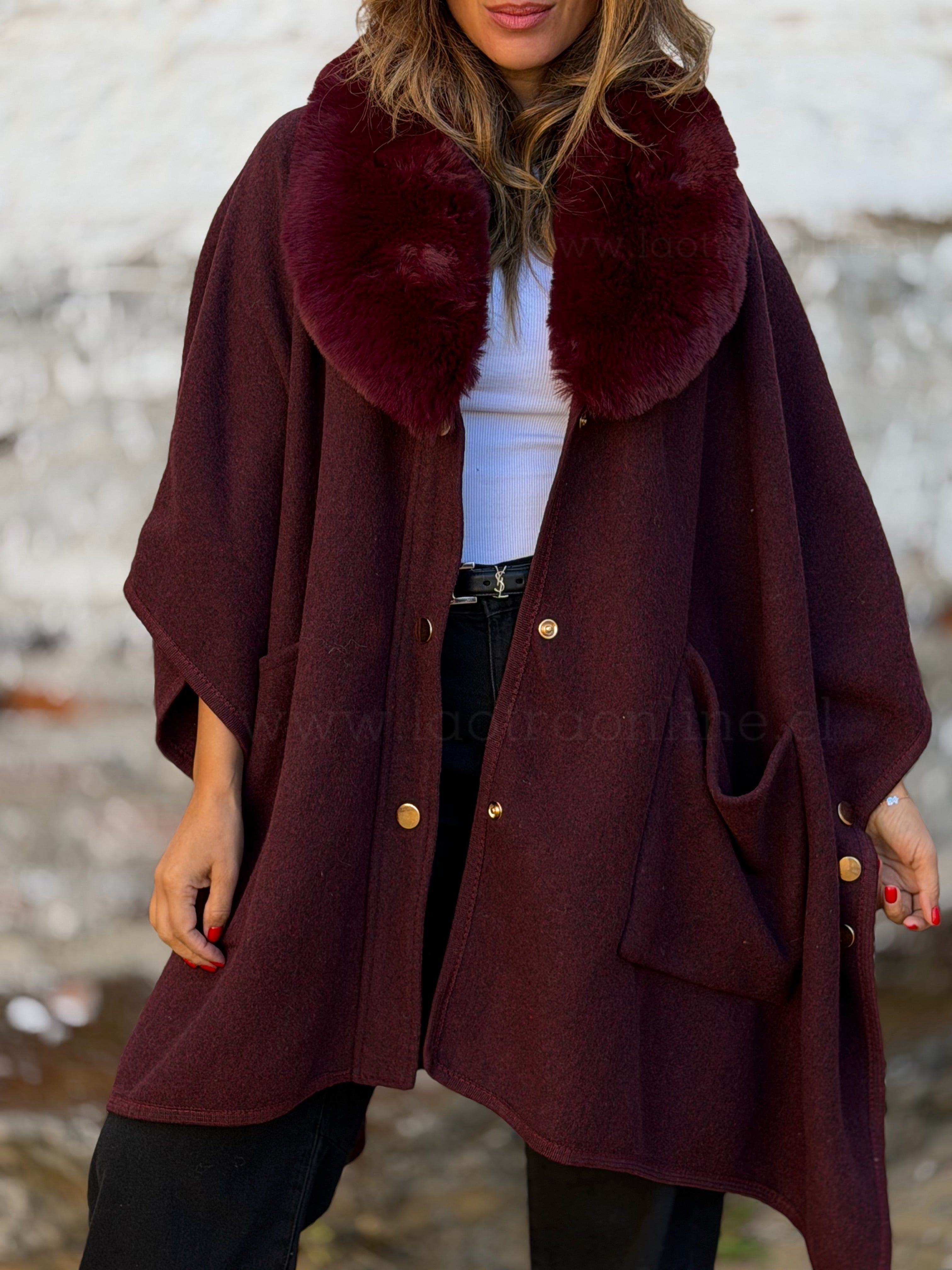 Chaqueta/poncho Luz cherry
