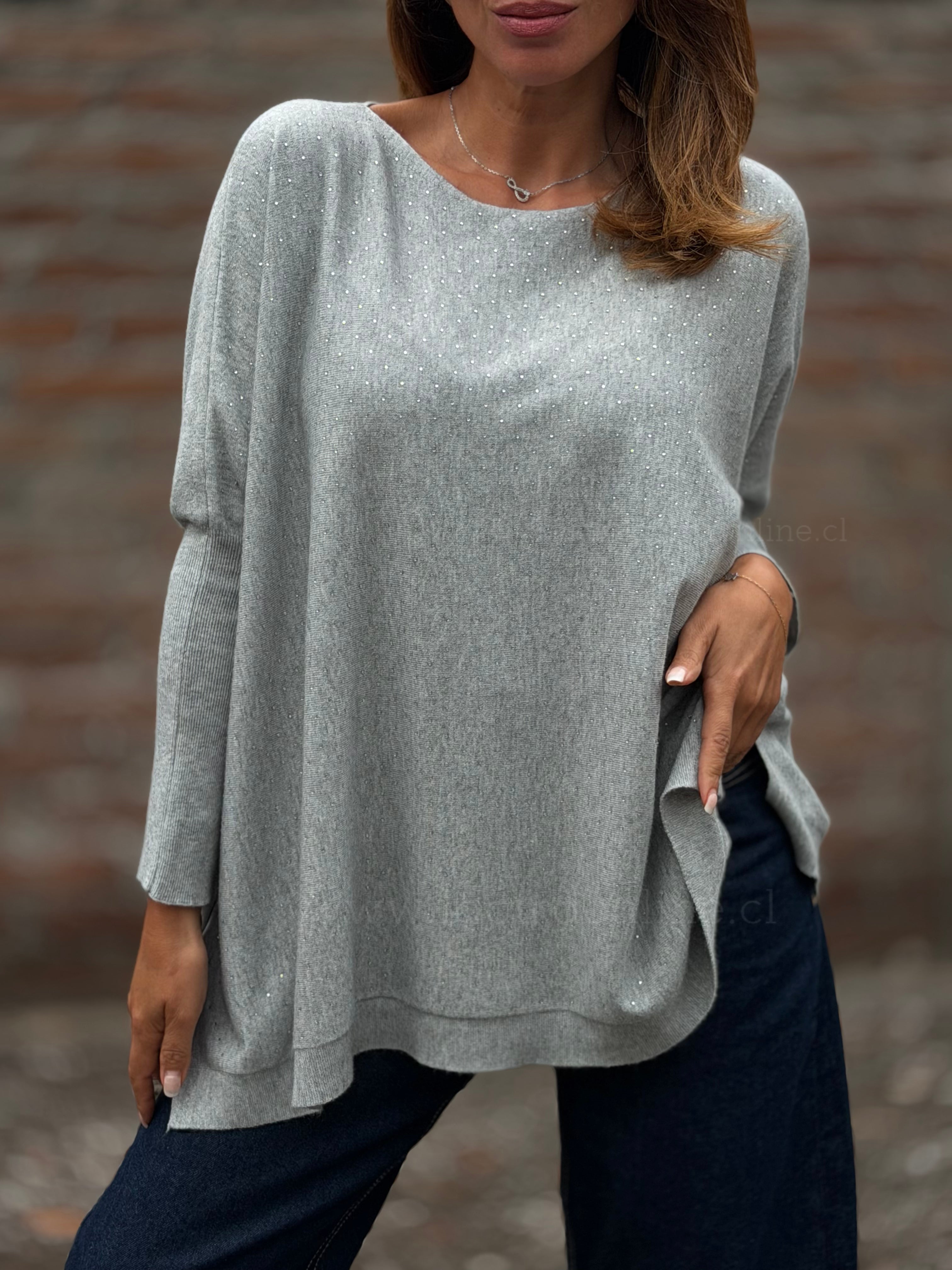 Sweater tachitas plata