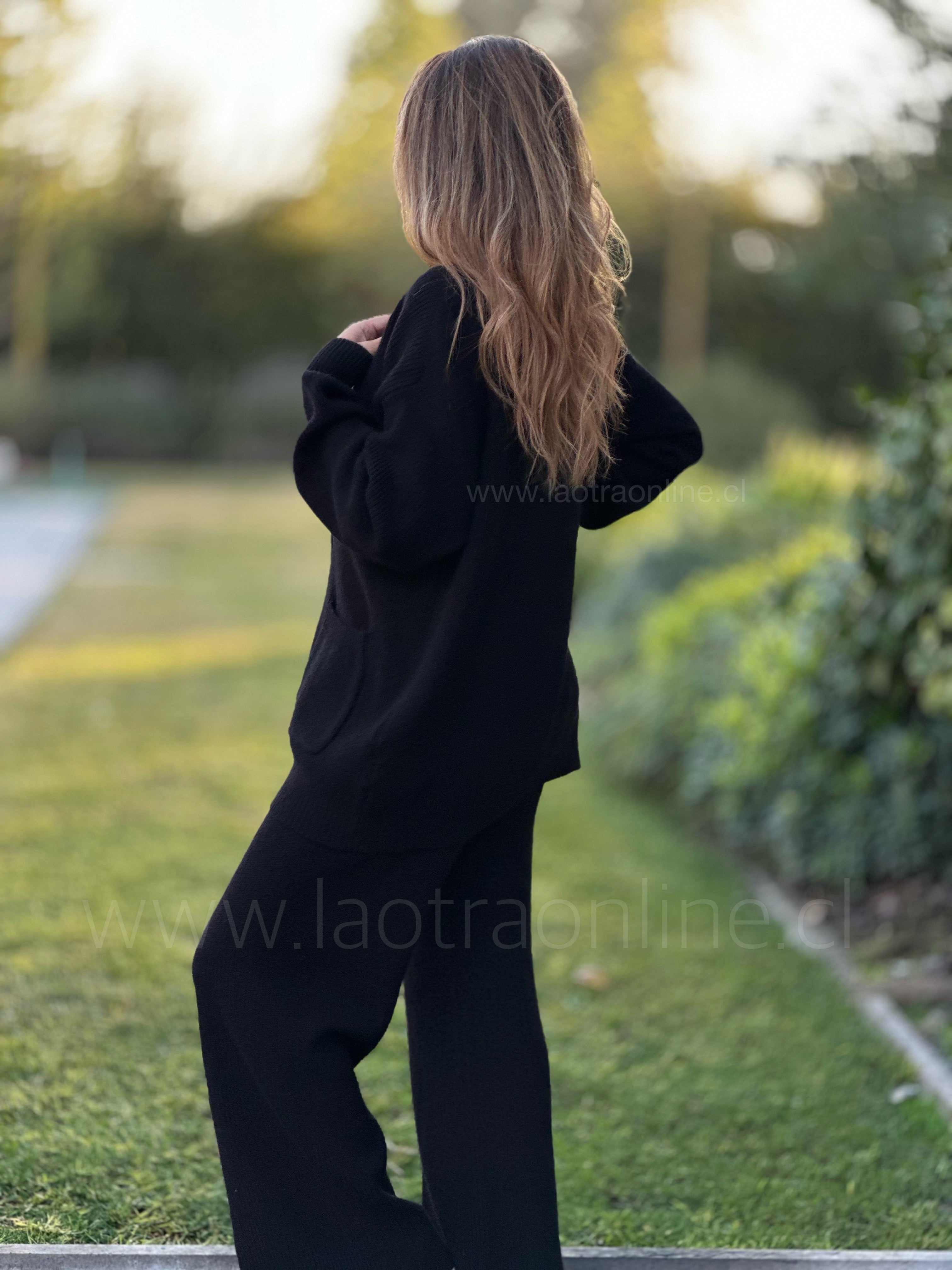 New Sweater Regalo negro