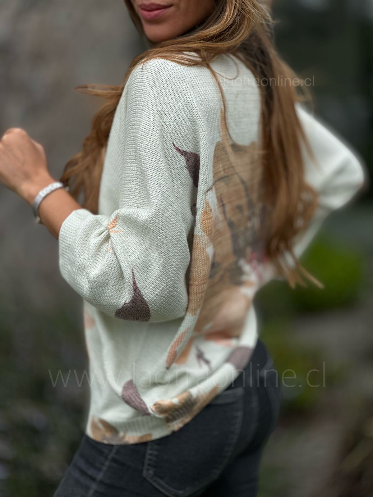 Sweater Violeta camel
