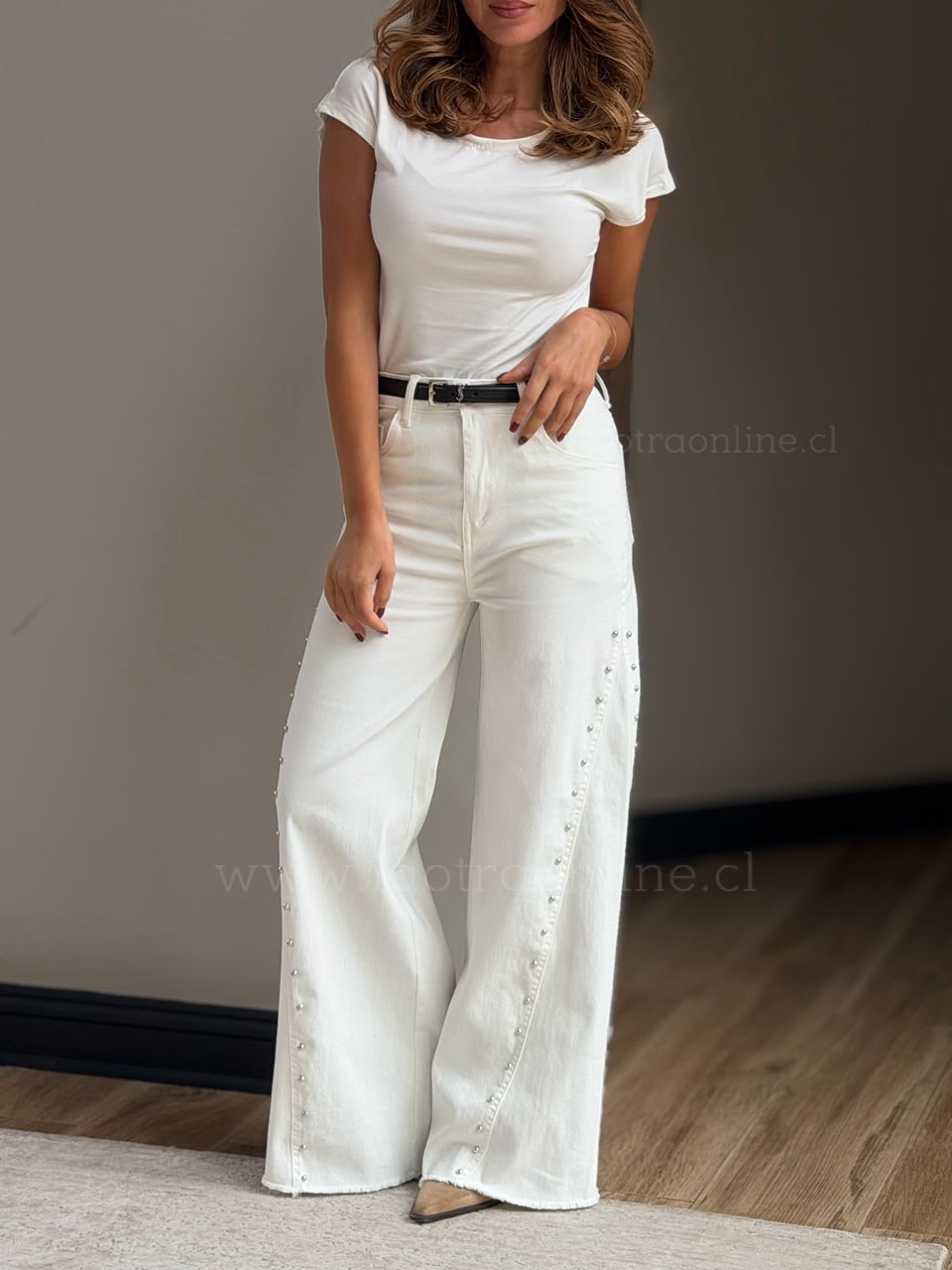 Jeans cool tachas blanco