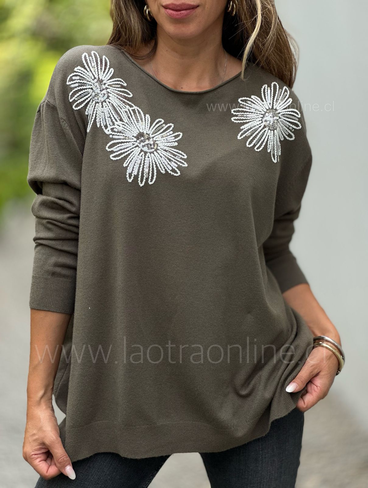 Sweater Filipinas olivo