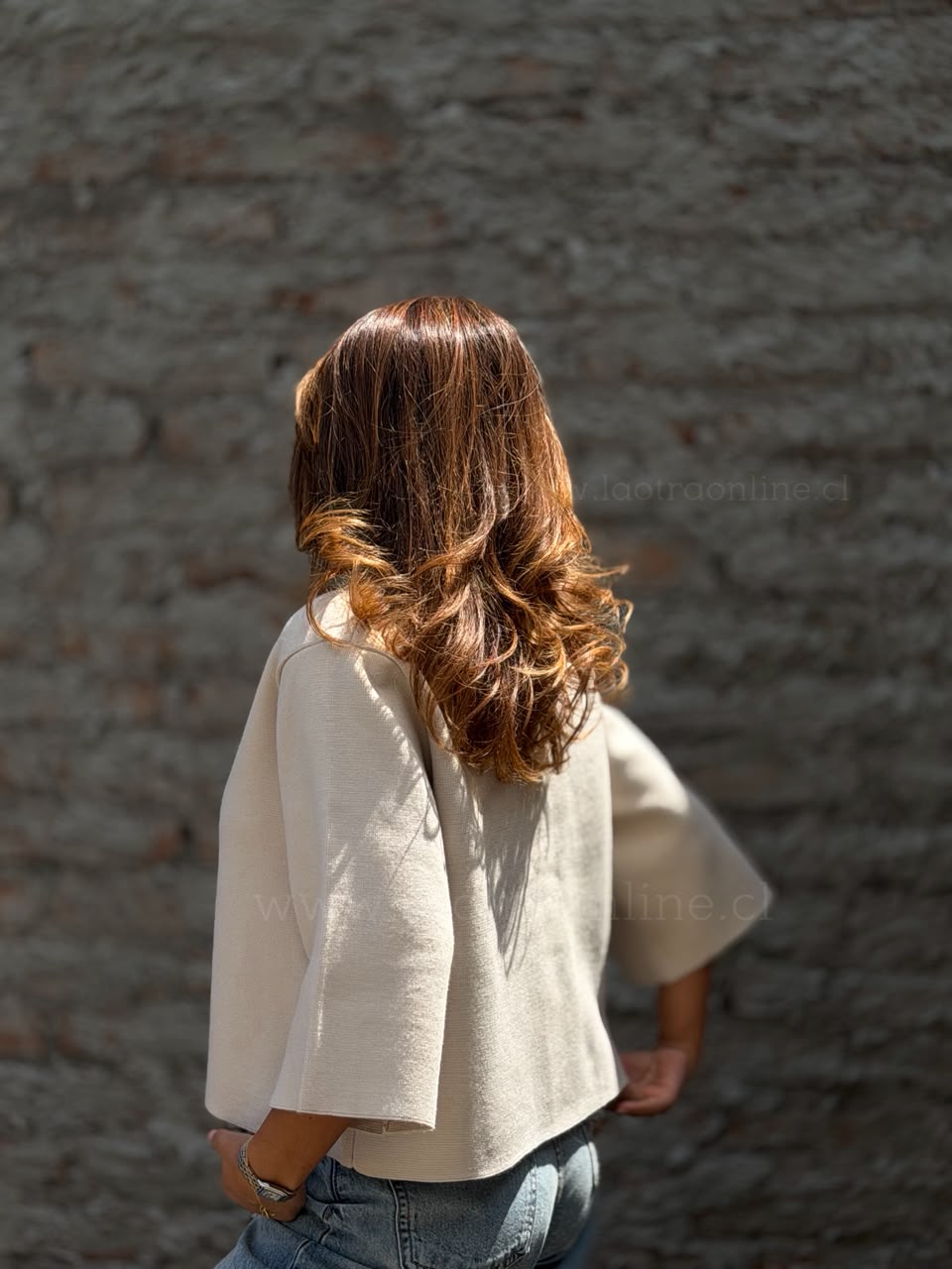 Chaquetita botón forrado beige