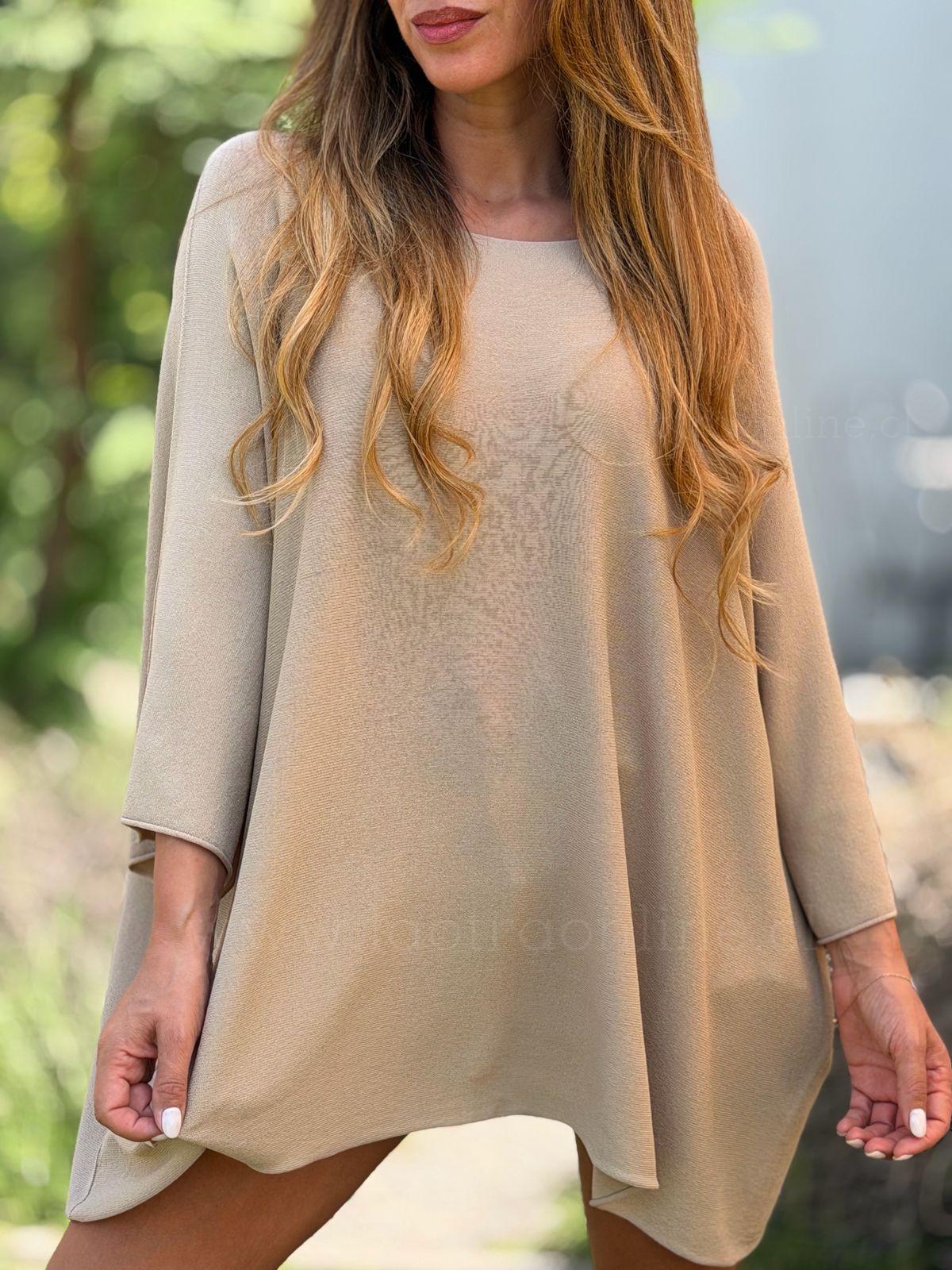 Oversize Dubai arena