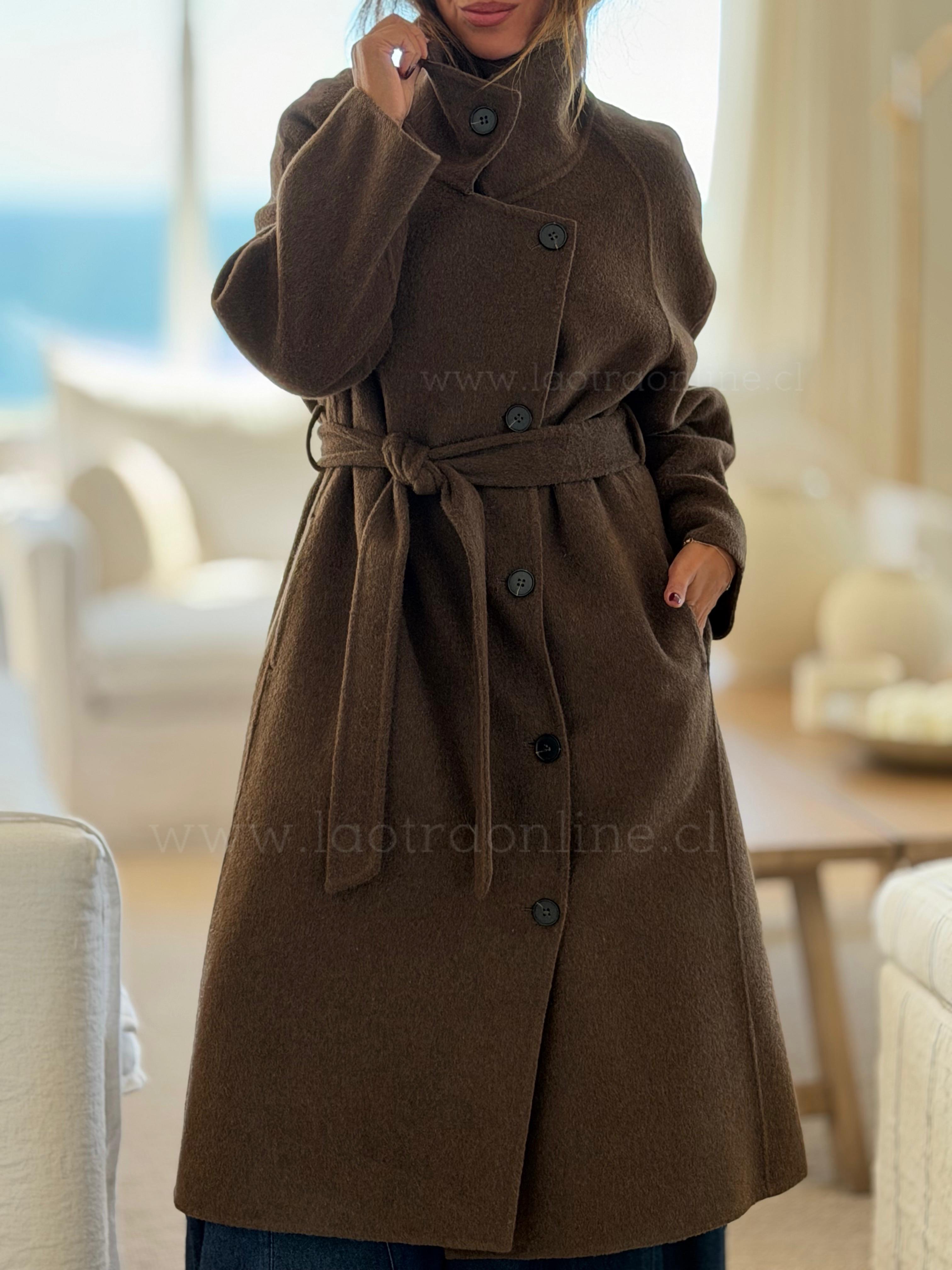 Abrigo La Emperatriz marrón