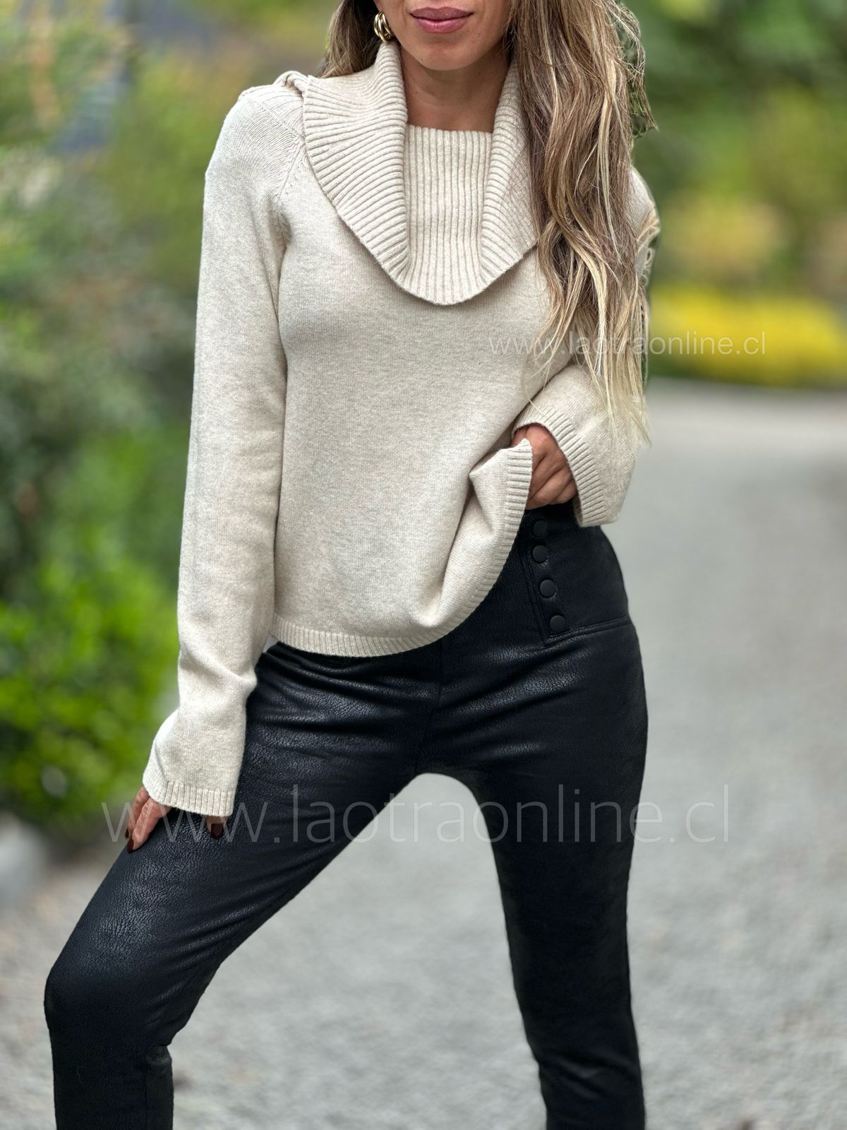Sweater Curazao crema