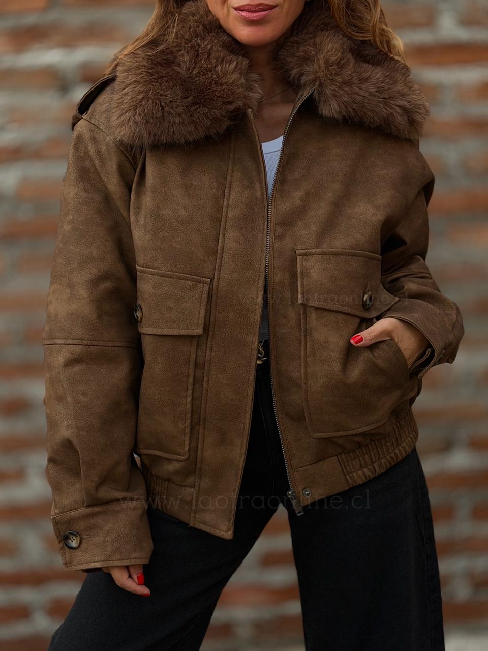 Chaqueta Acolchada simil cuero otoño