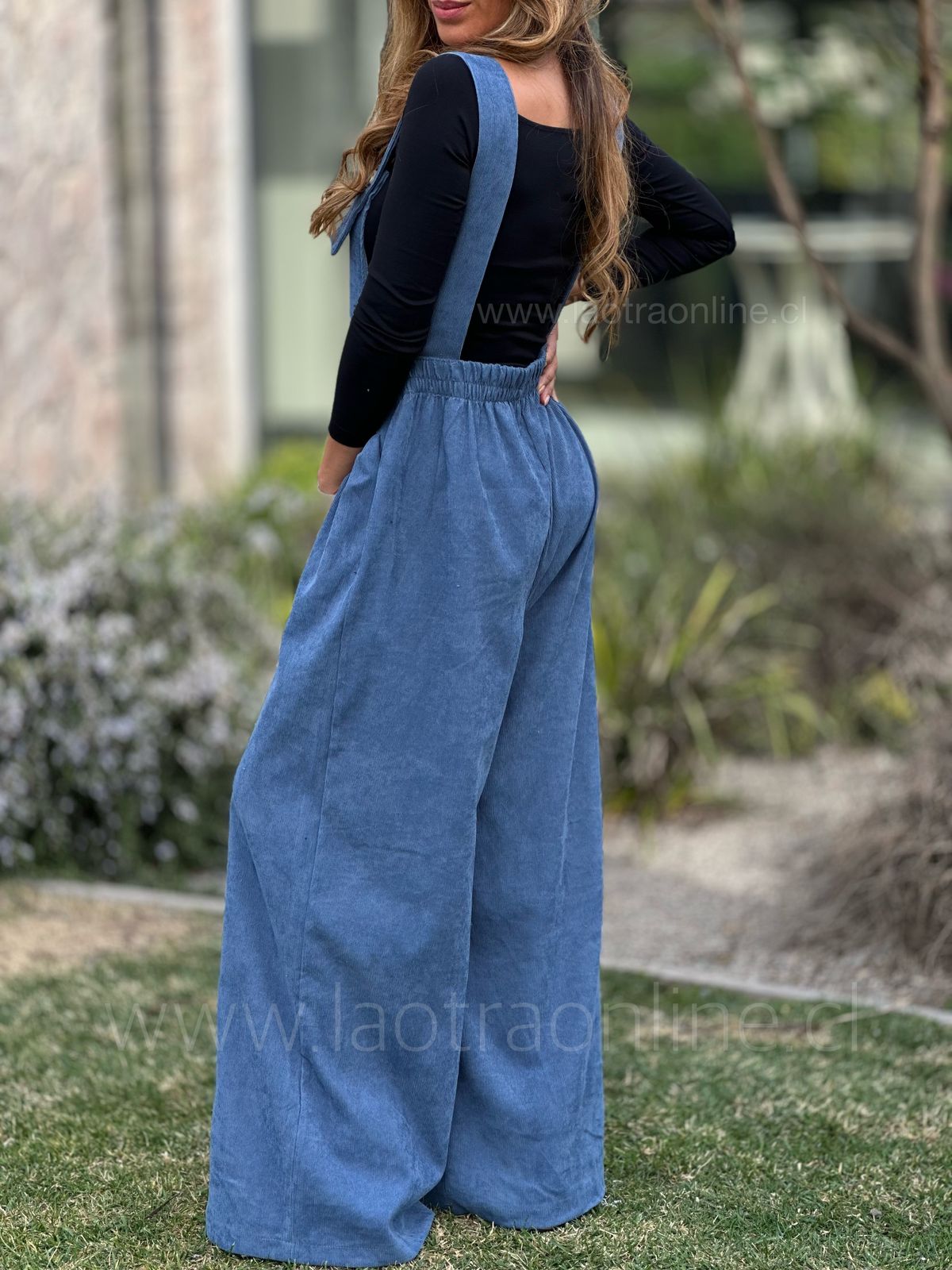 Jardinera Cotelé azul