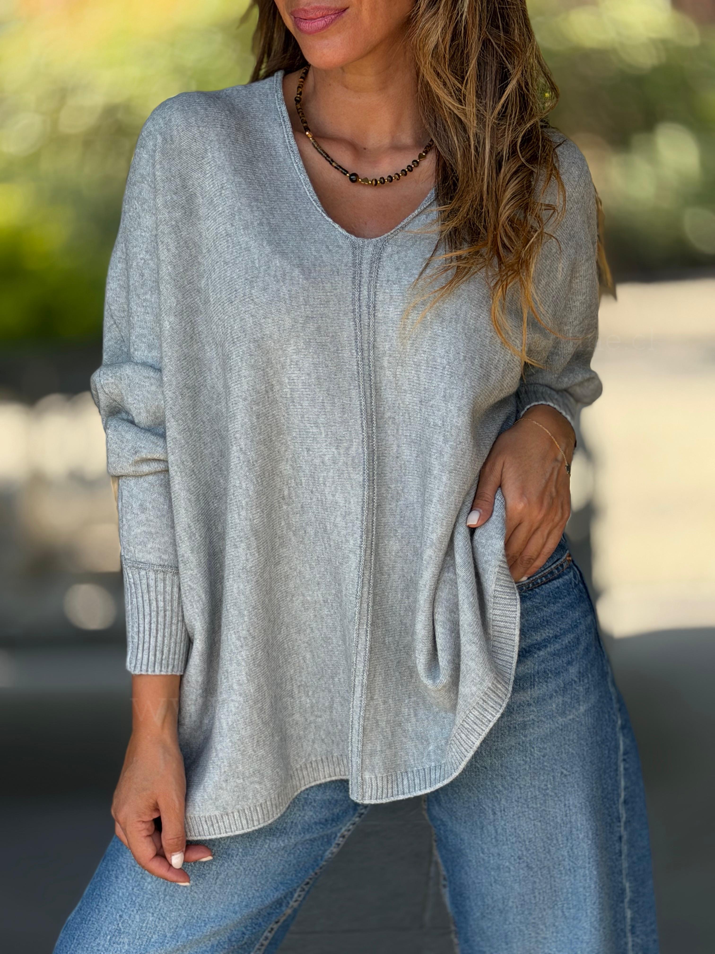 Sweater Cuello V hilo plata gris claro