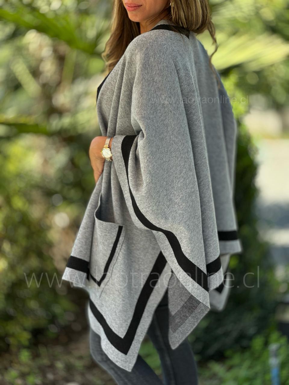 Capa/ponchito Lia gris