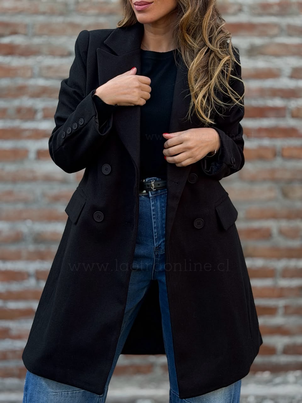 Abrigo Majestuoso negro