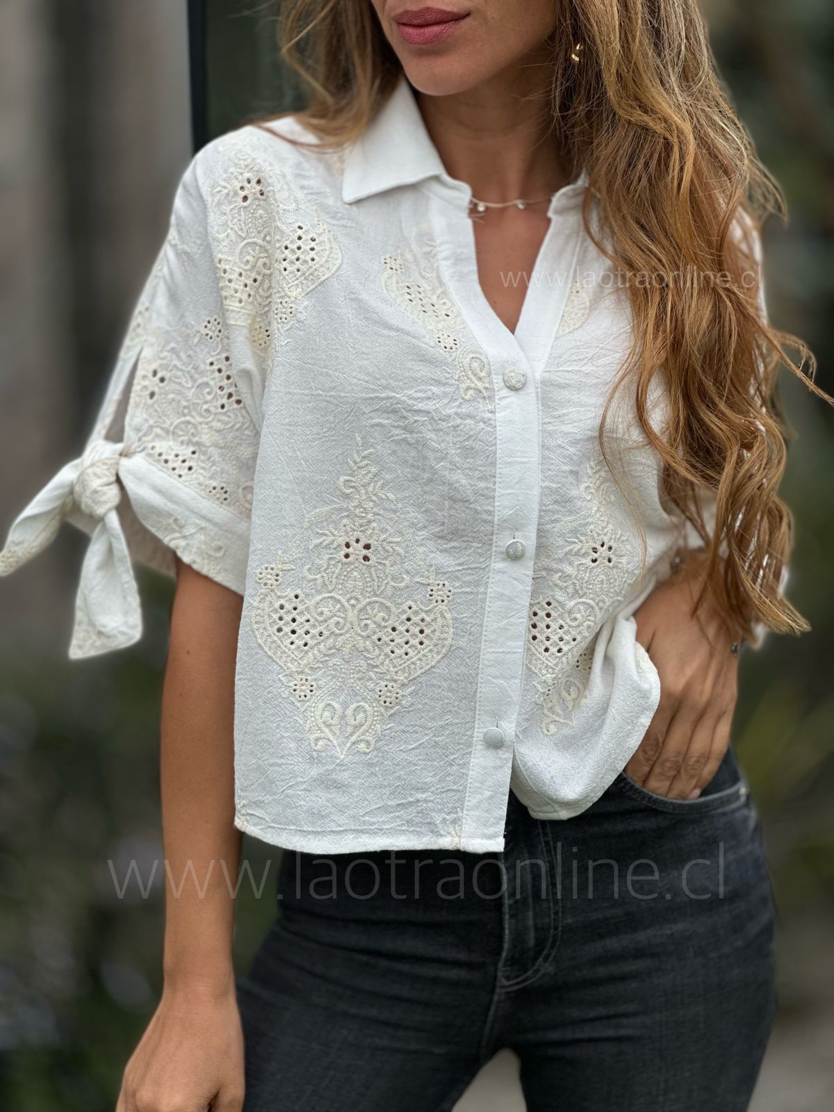 Blusa Nudo Bordada blanco