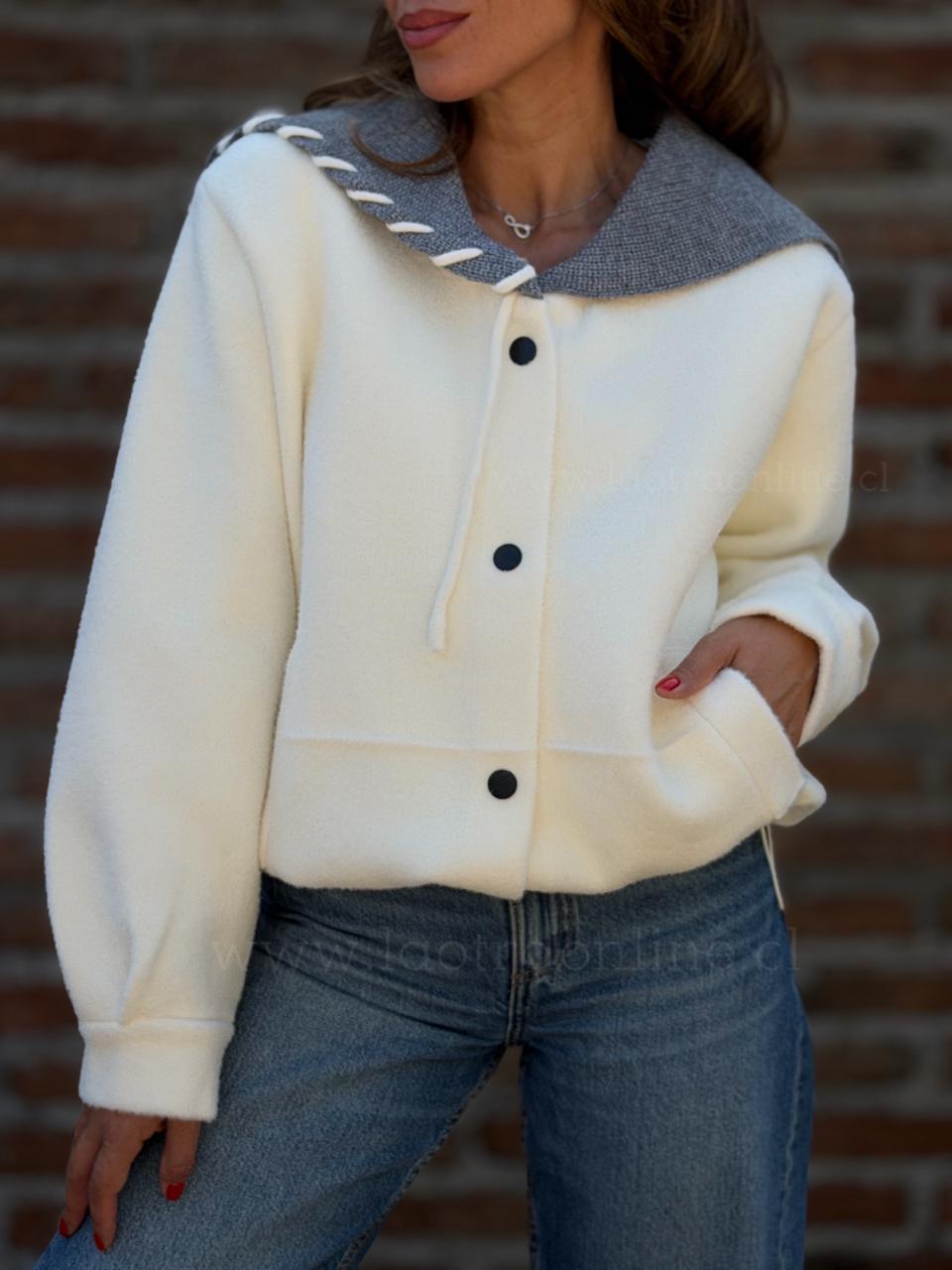 Abrigo Cuello Magestuoso crema
