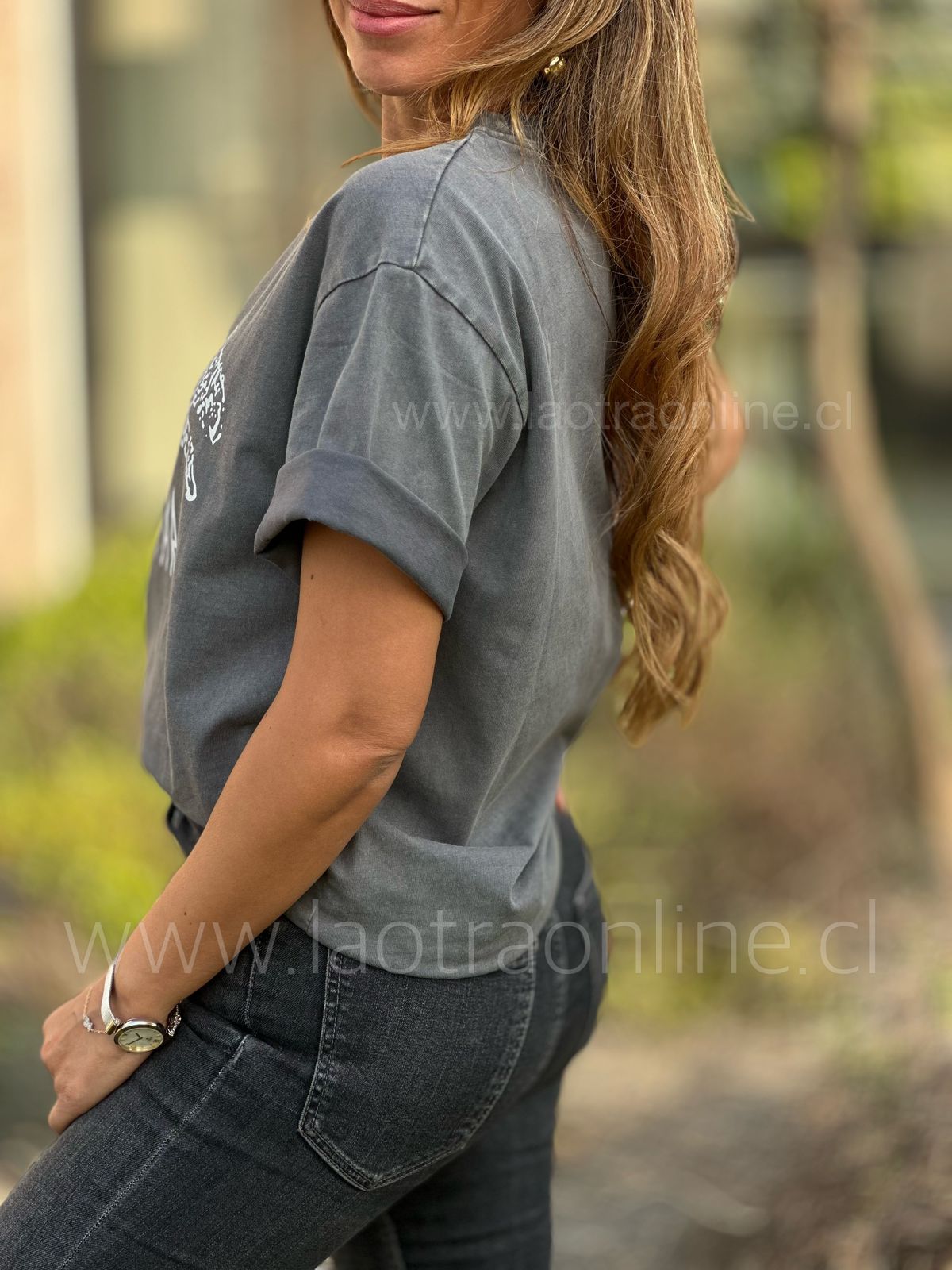 Polera Jungla gris