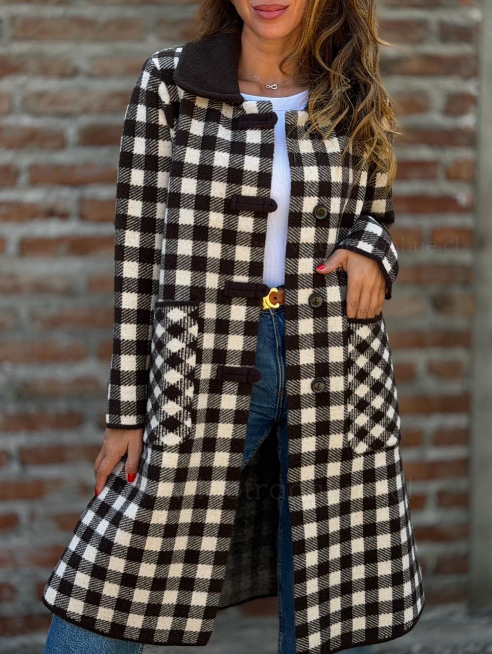 Abrigo British choco