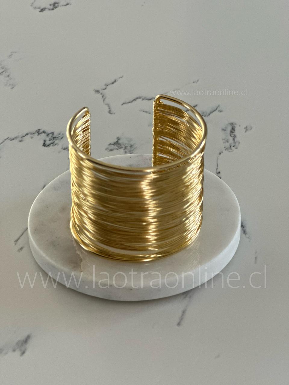 Pulsera/esclava África dorado