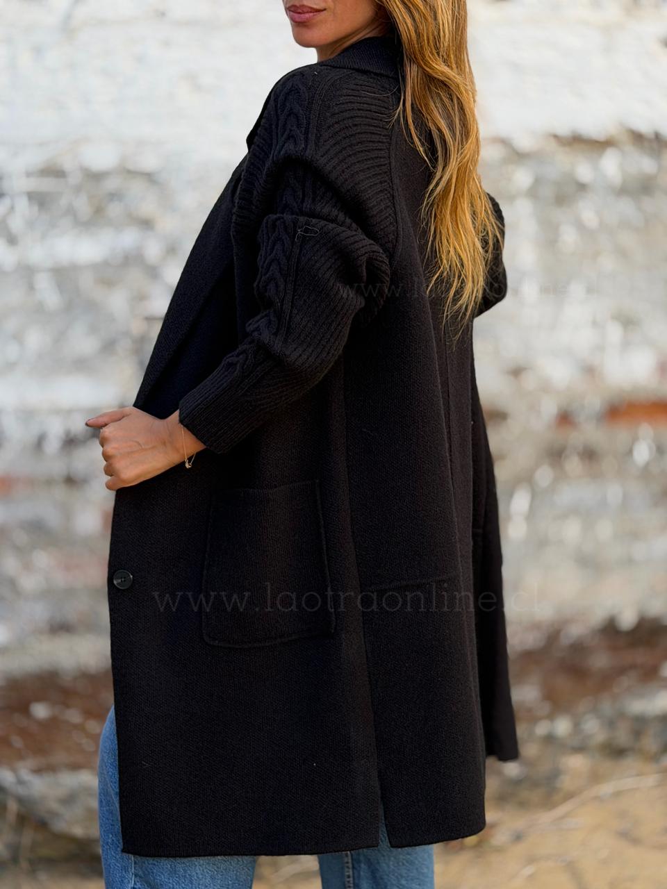 Abrigo Cleopatra negro