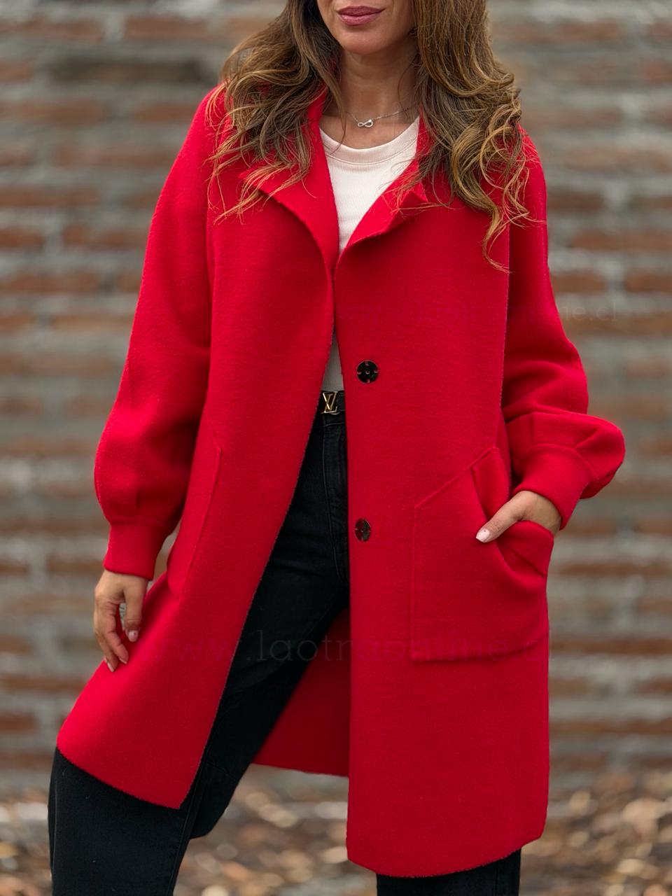 Abrigo Precioso rojo