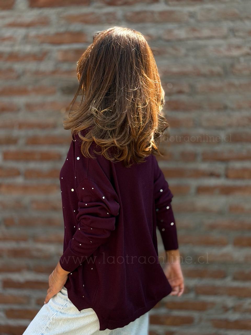 Sweater Tachas uva