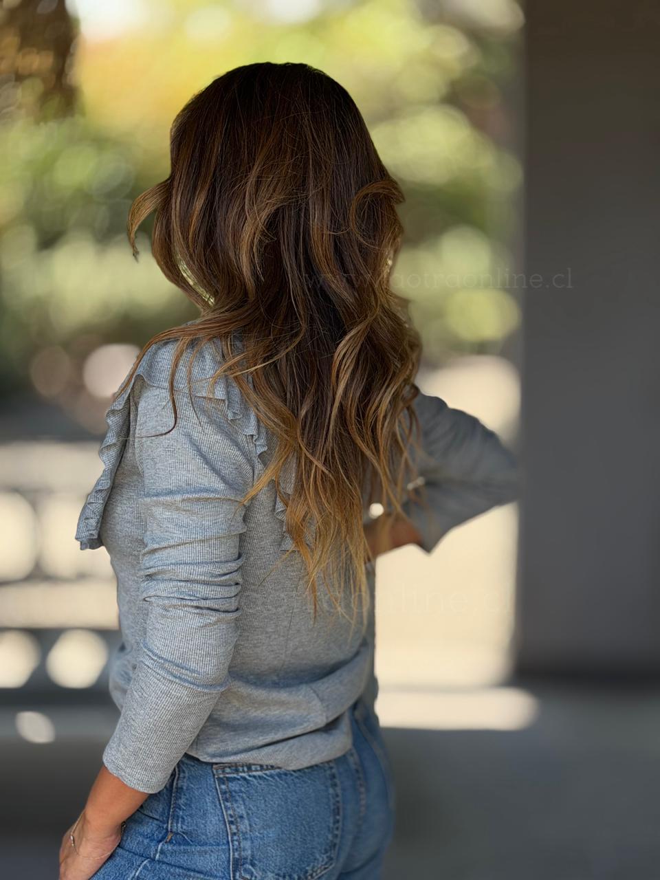 Polera Vuelitos gris