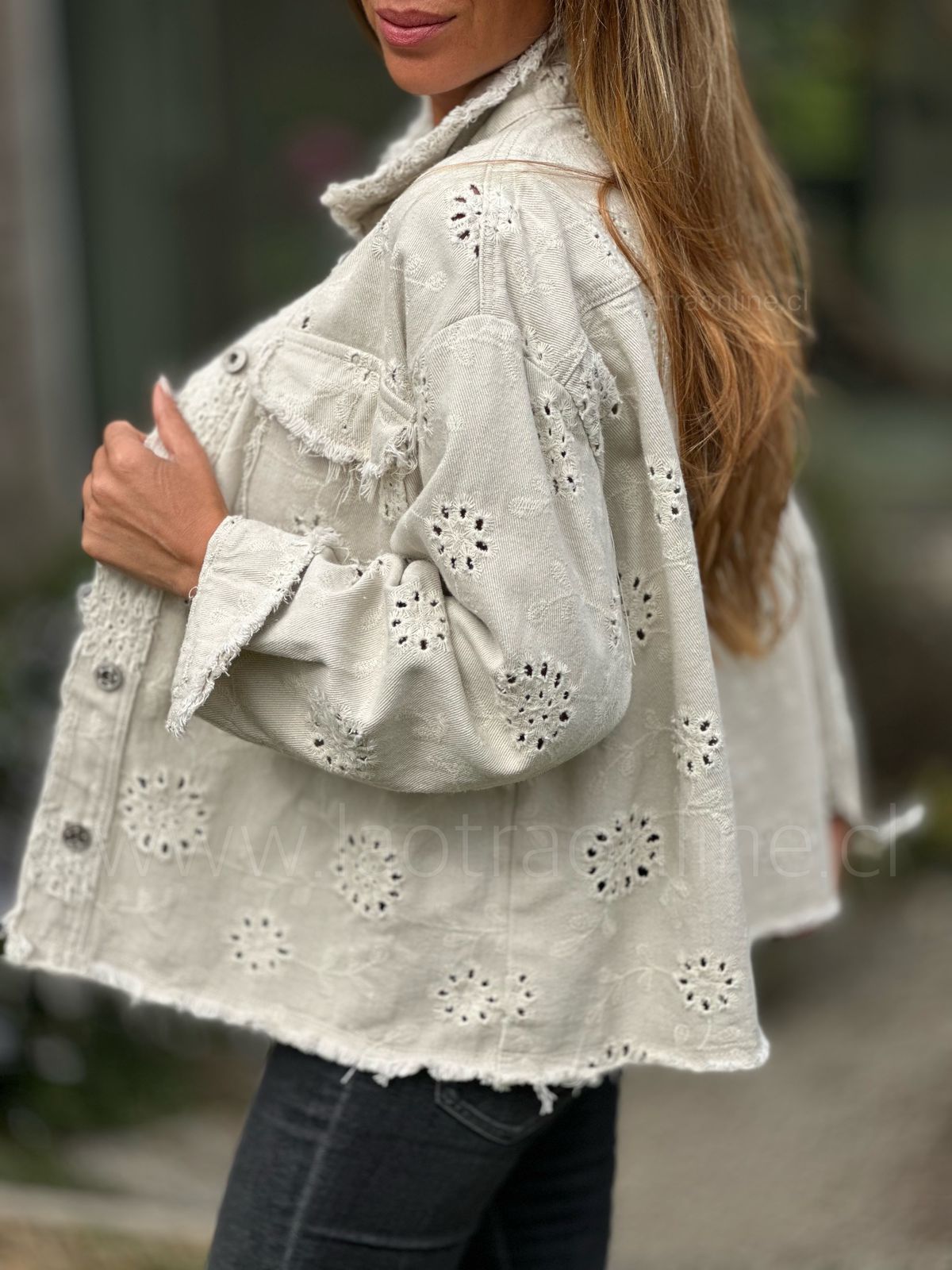 Chaqueta Encanto beige