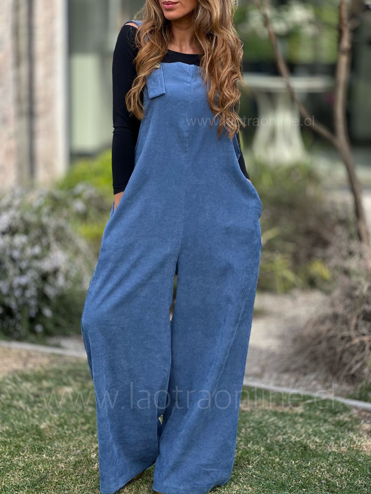 Jardinera Cotelé azul