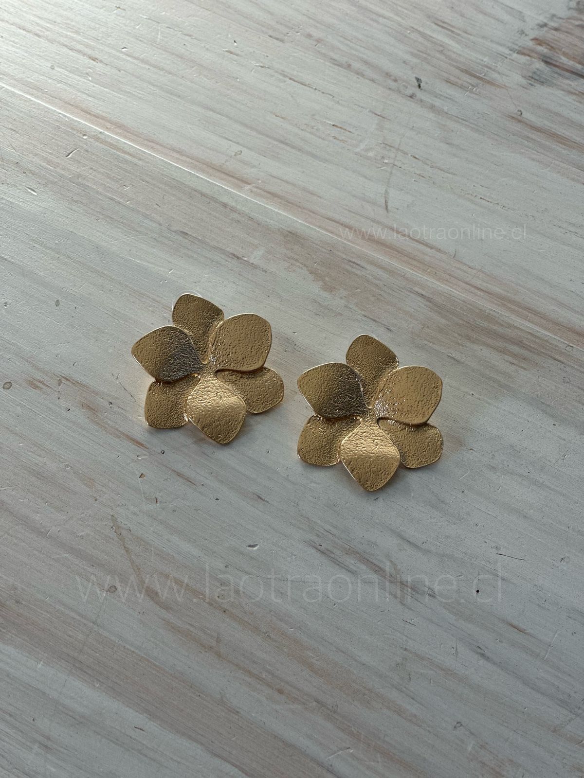 Aros Flower dorado