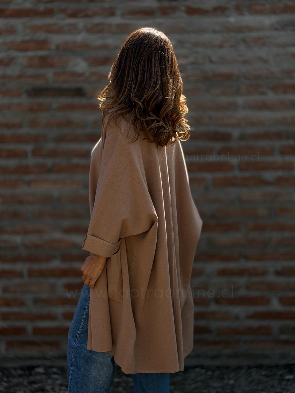 New Abrigo/Chalecón transición camel