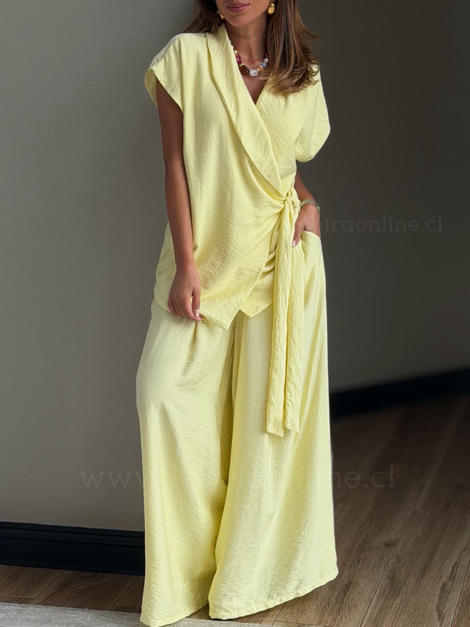 Conjunto 2 piezas +Cinturón amarillo