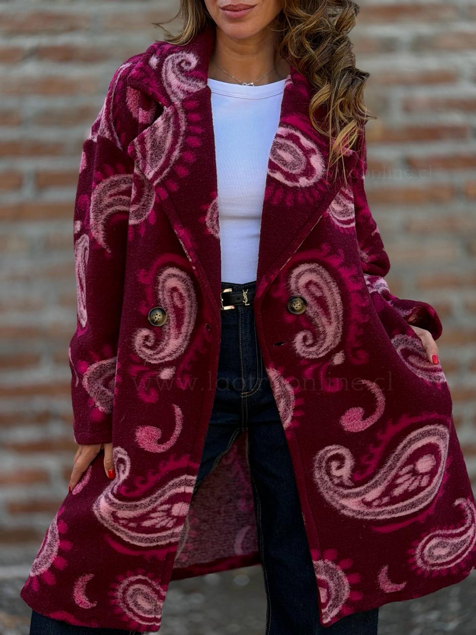 Abrigo Rochelle guinda