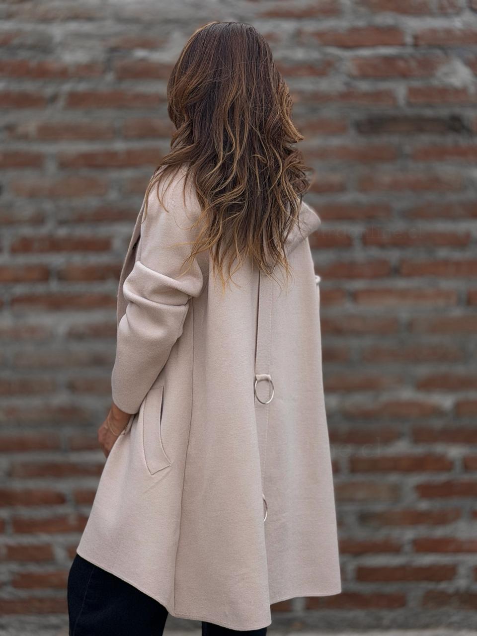 Abrigo La Condesa crema