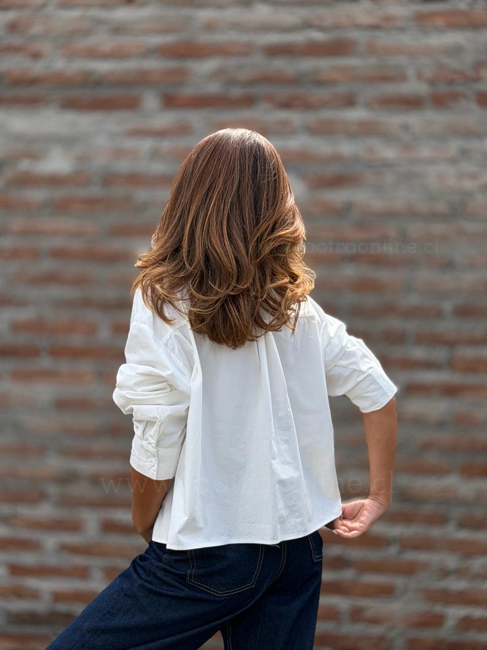 Camisa tachas blanco