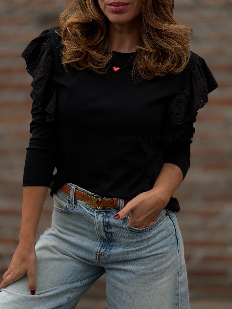 Polera manga Broderie negro