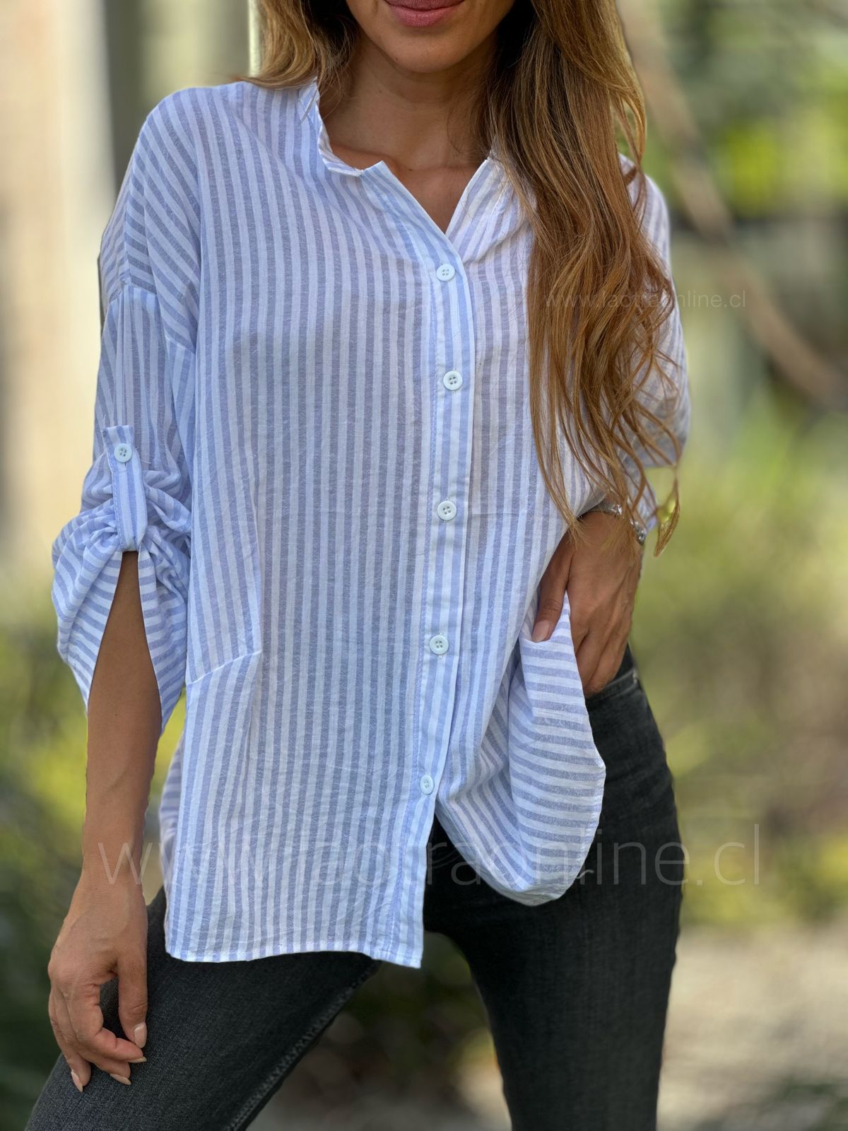 Blusa Indonesia celeste