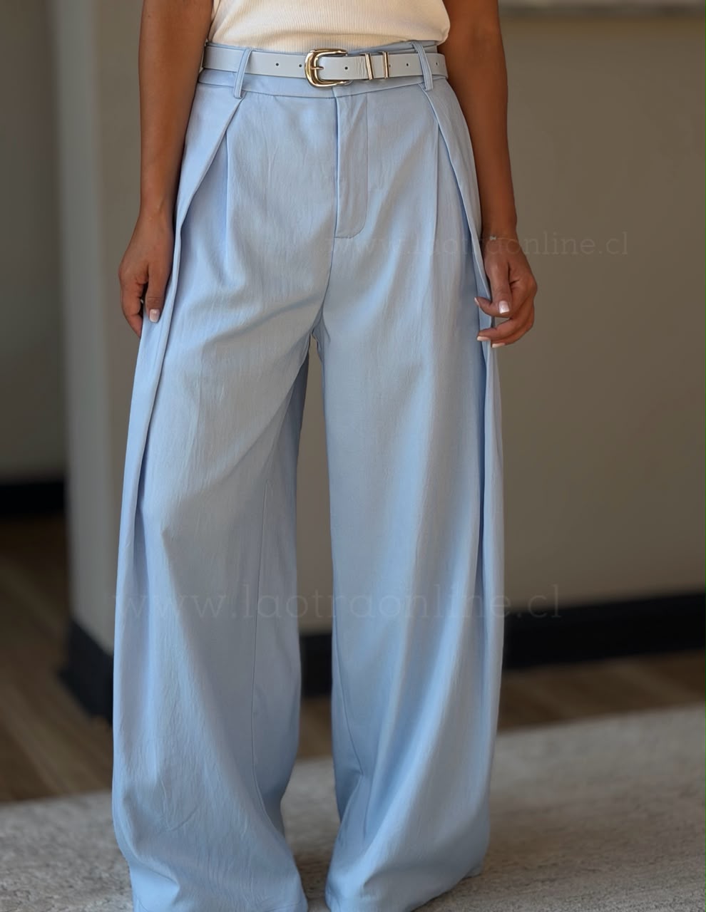Pantalón viral +cinturón cielo