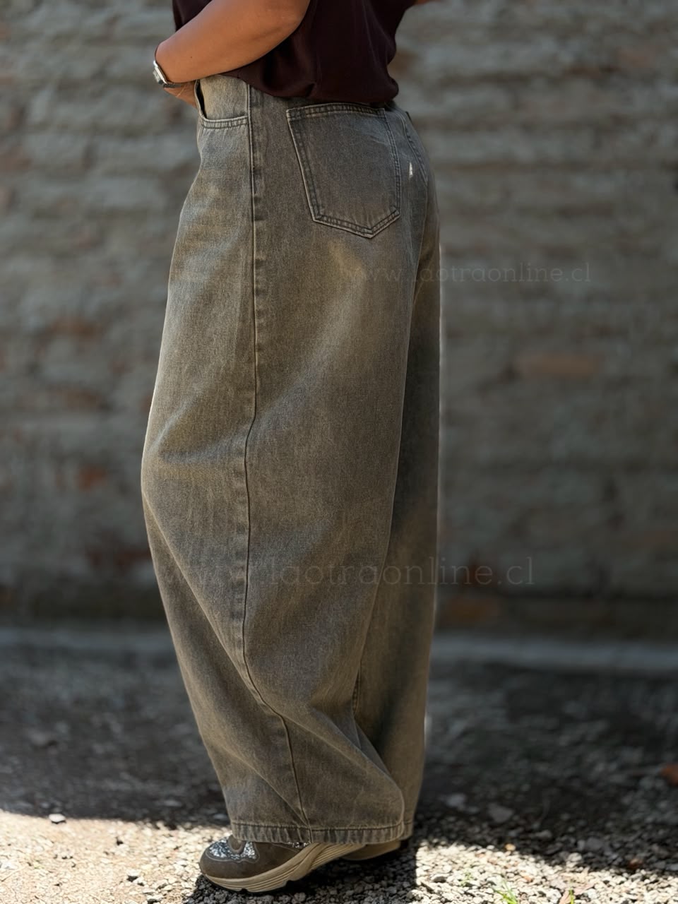 Jeans Baggy cinto gris óxido