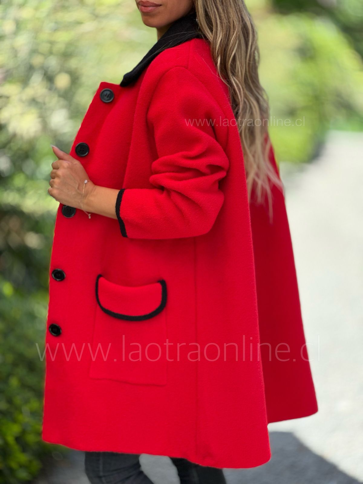 Abrigo Encanto rojo