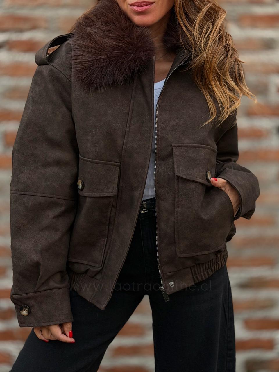 Chaqueta Acolchada simil cuero marron